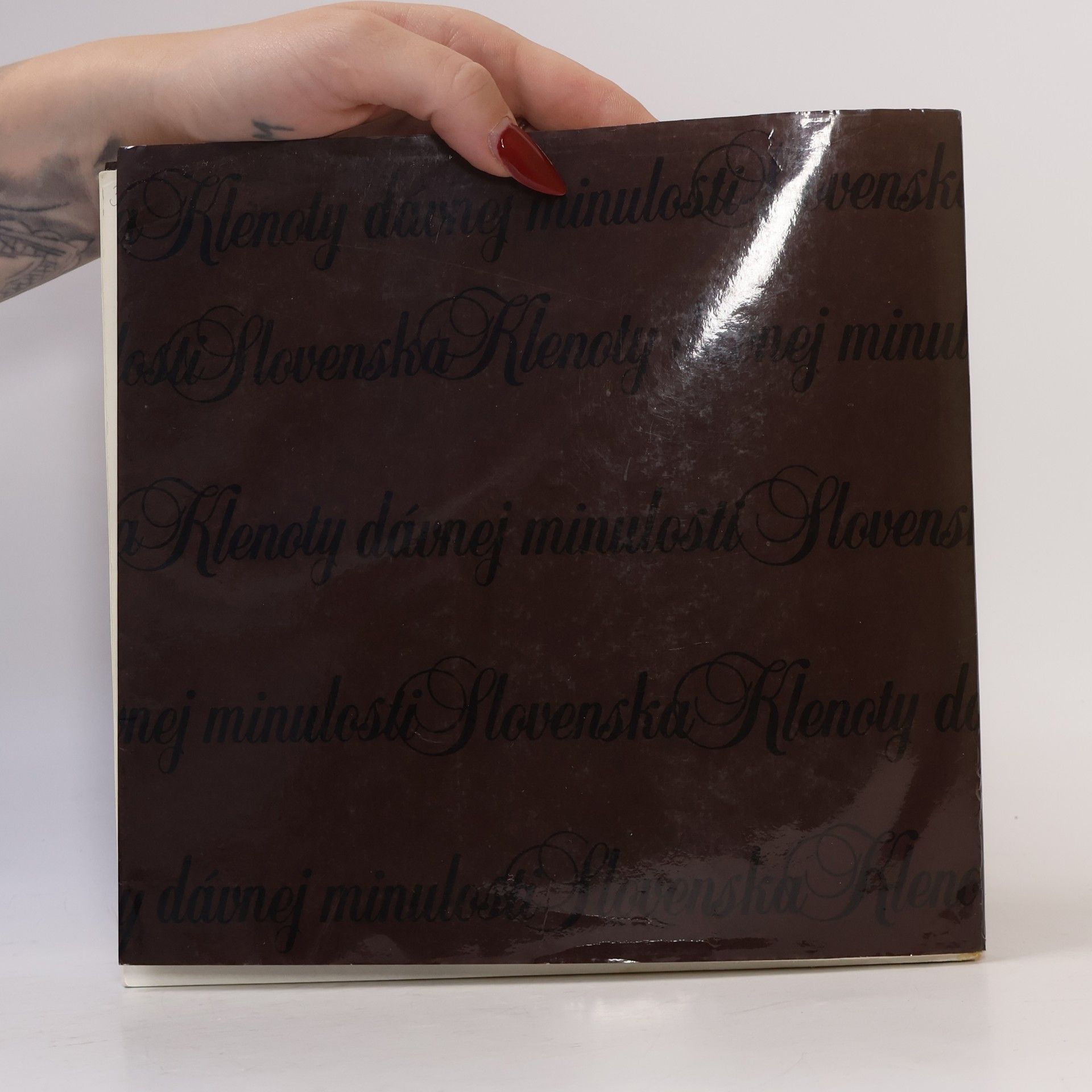 Bohuslav Chropovský Klenoty dávnej minulosti Slovenska: katalóg expozície