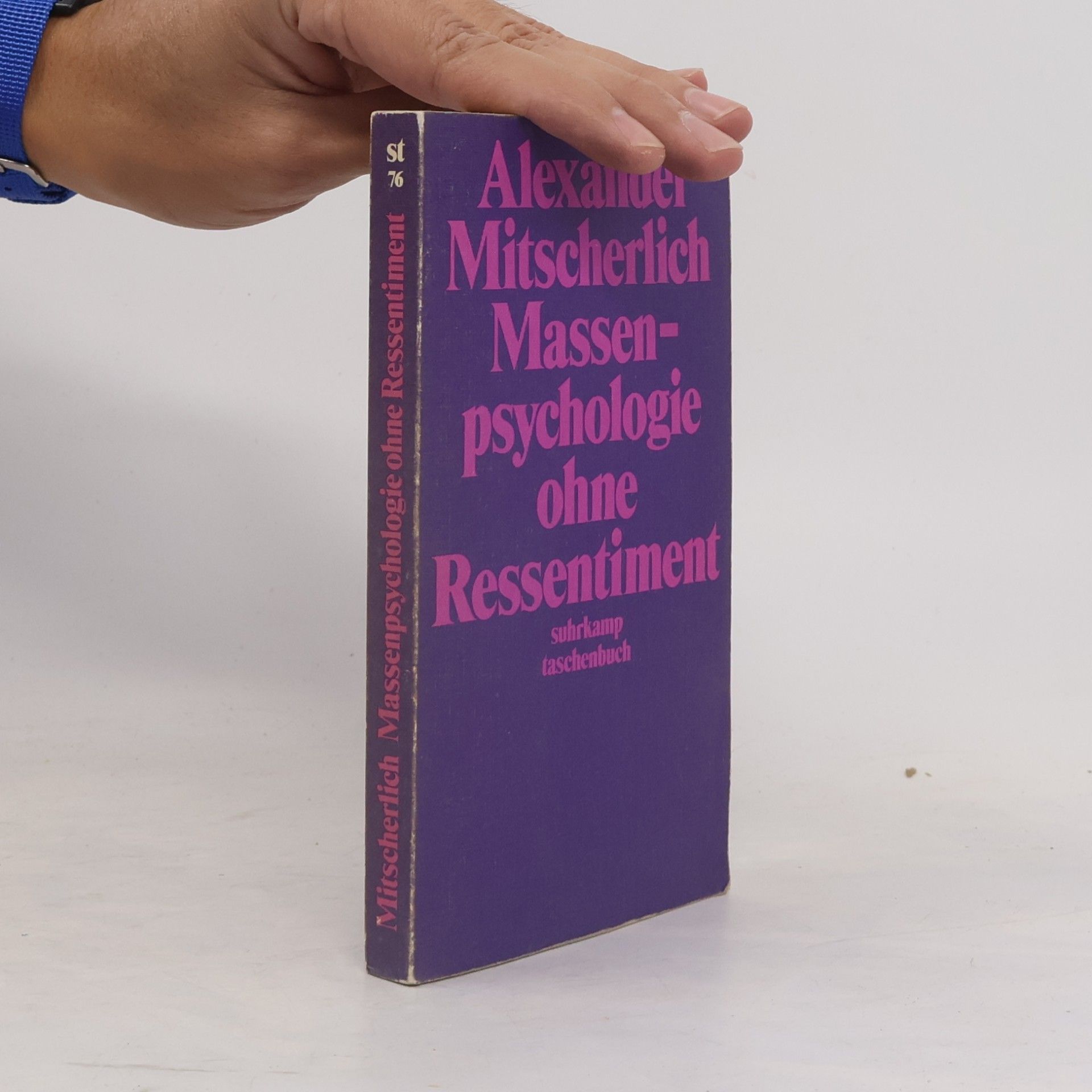 Massenpsychologie ohne Ressentiment