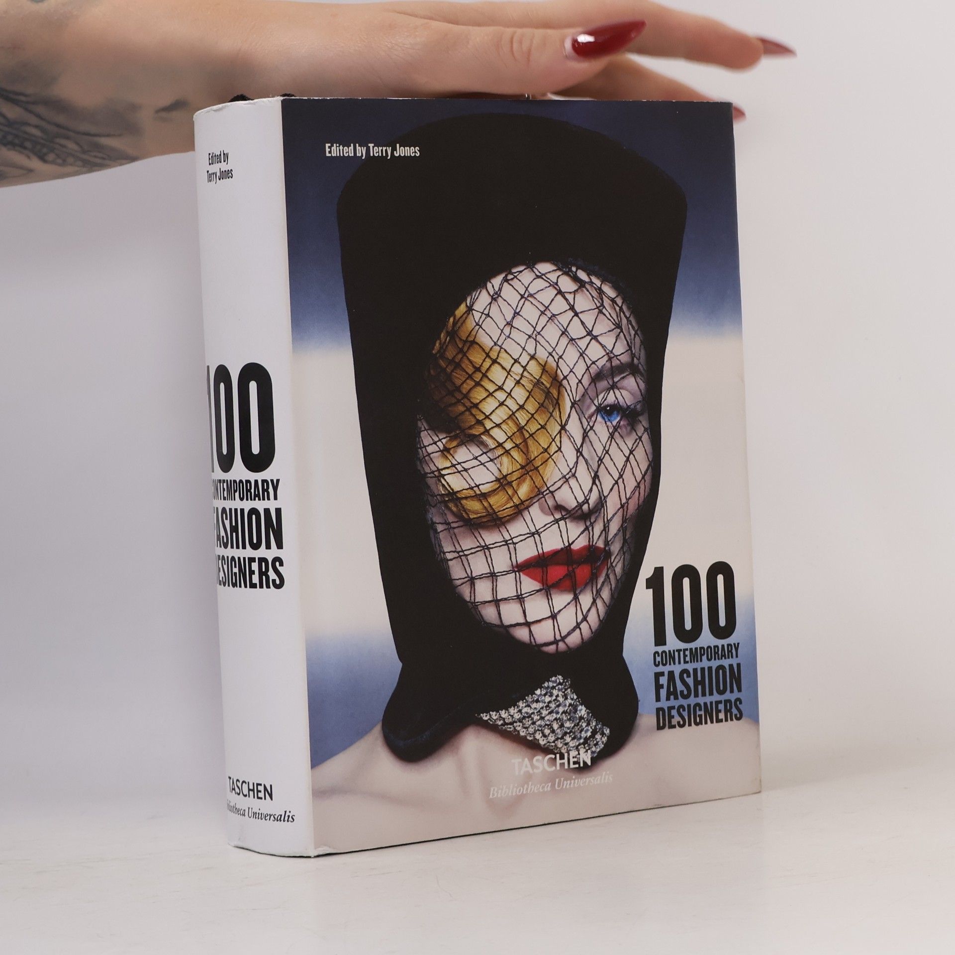 Terry Jones 100 Contemporary Fashion Designers