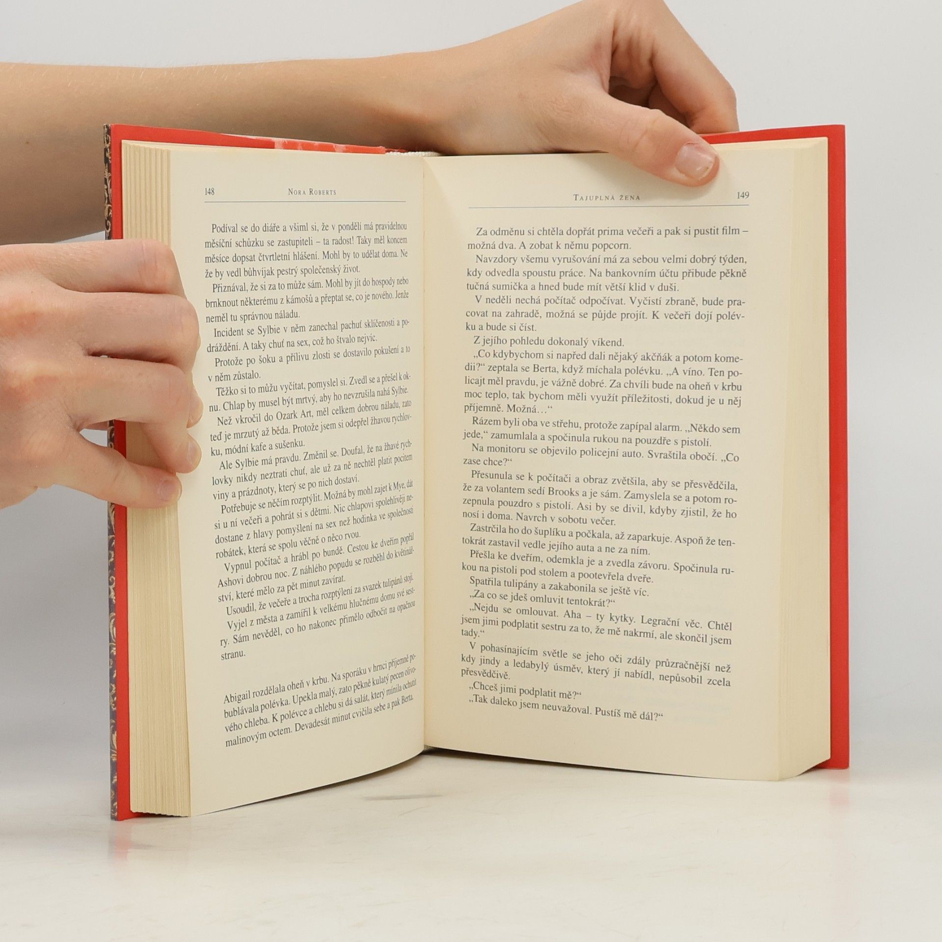 Nora Roberts Tajuplná žena