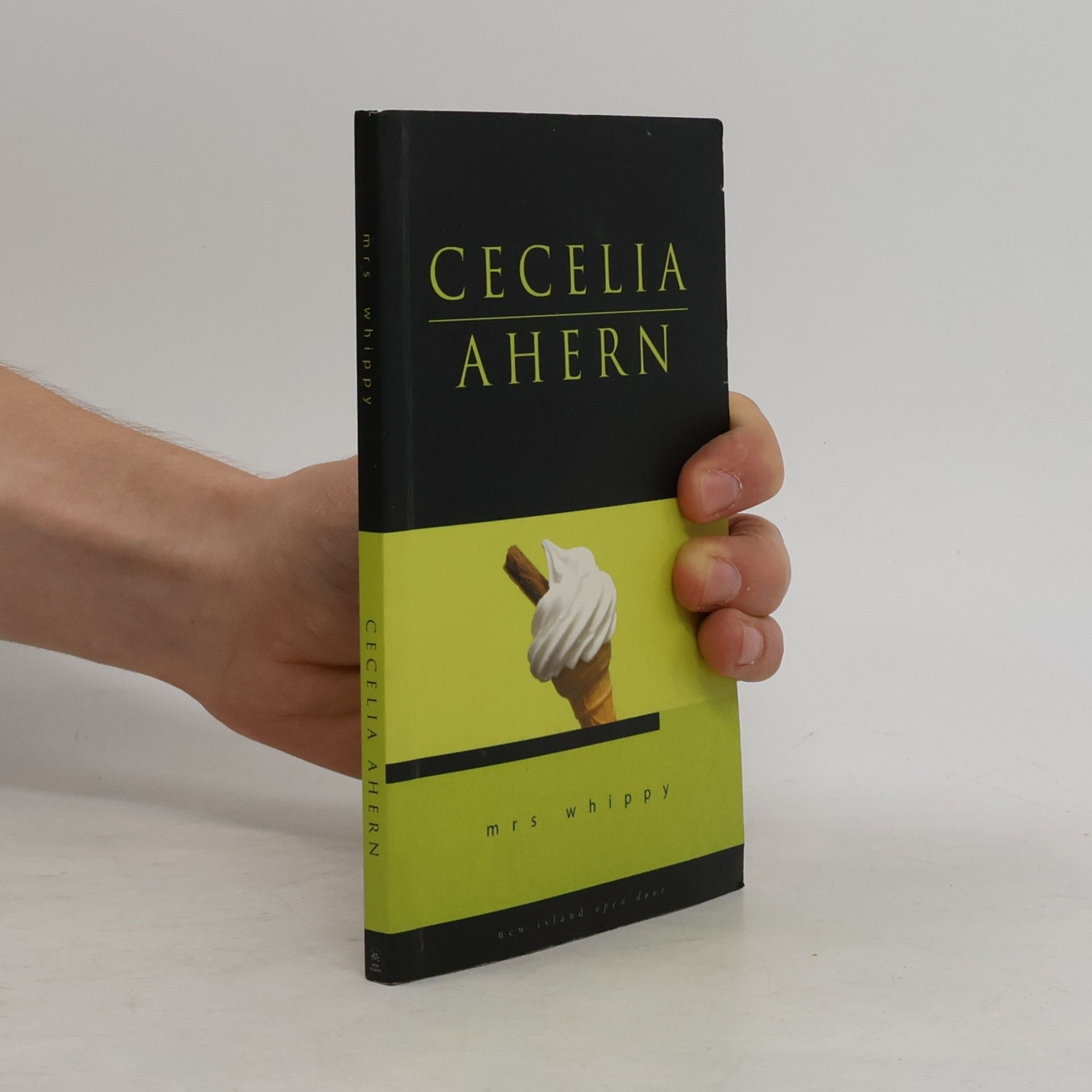 Cecelia Ahern Mrs Whippy