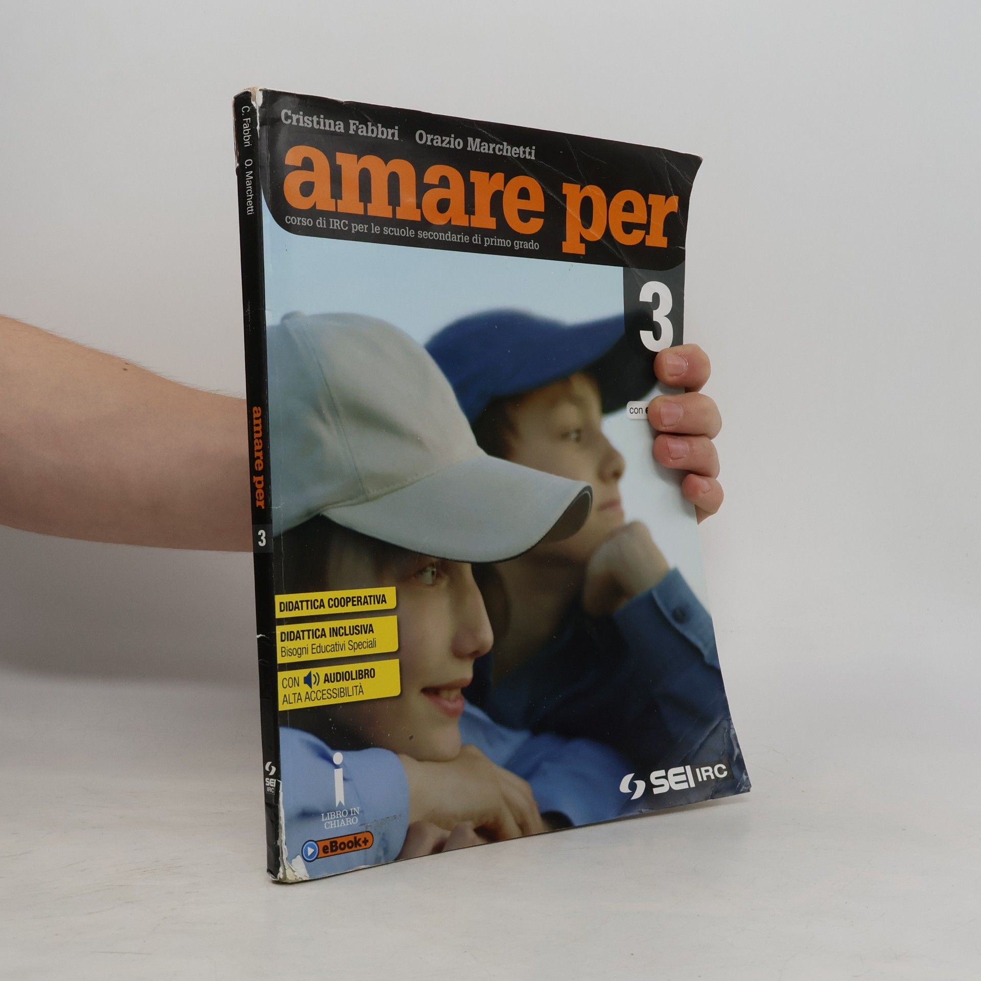 Amare per