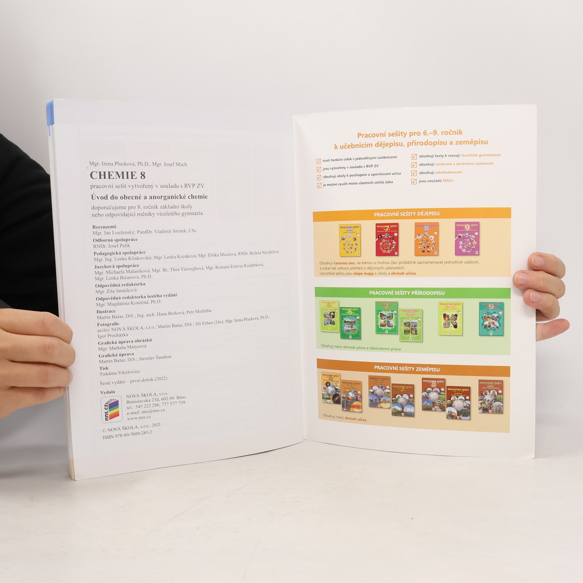 Josef Mach Chemie : úvod do obecné a anorganické chemie