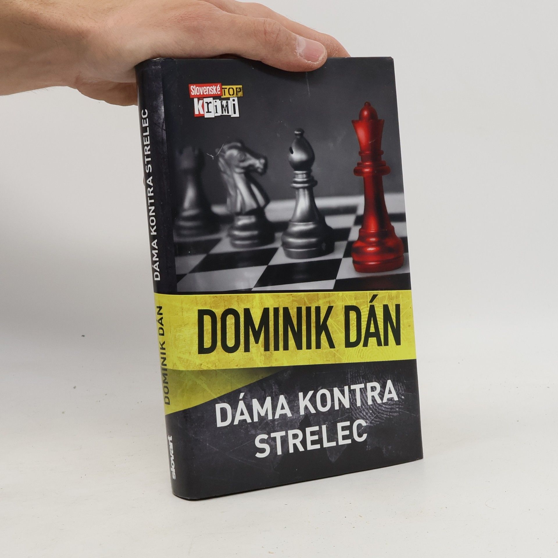 Dáma kontra strelec