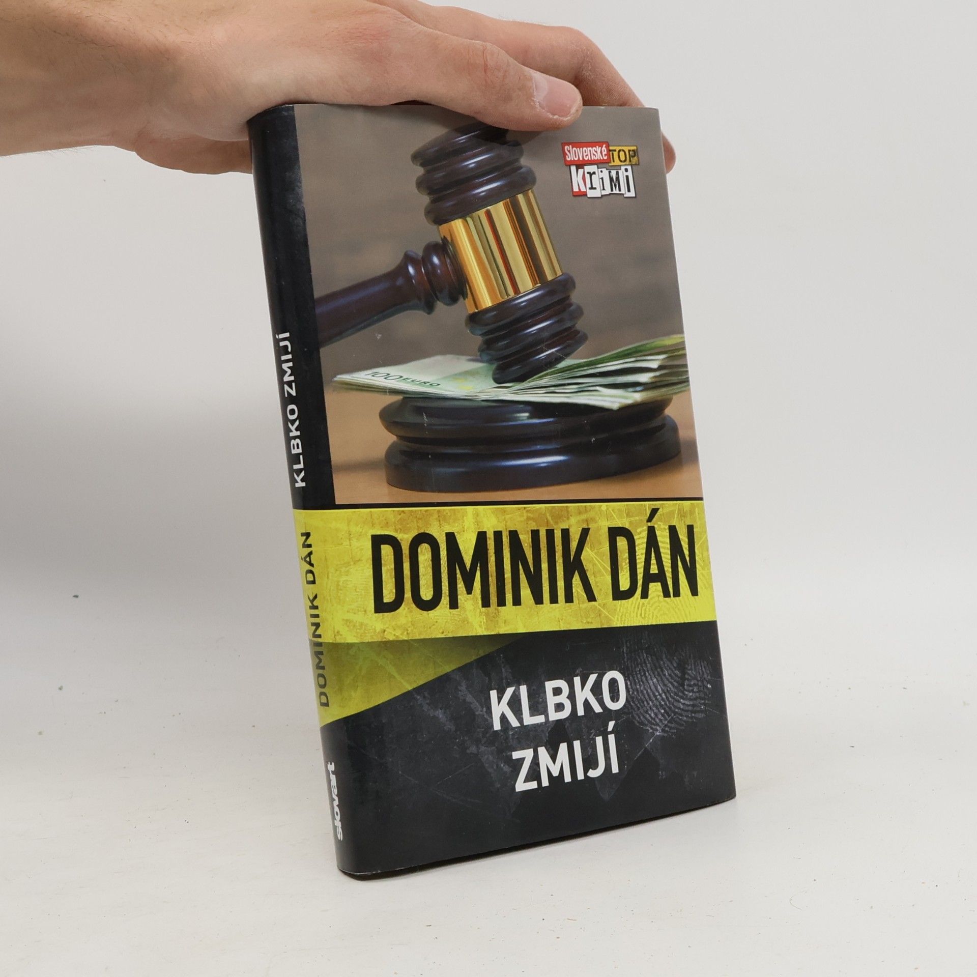 Dominik Dán Klbko zmijí