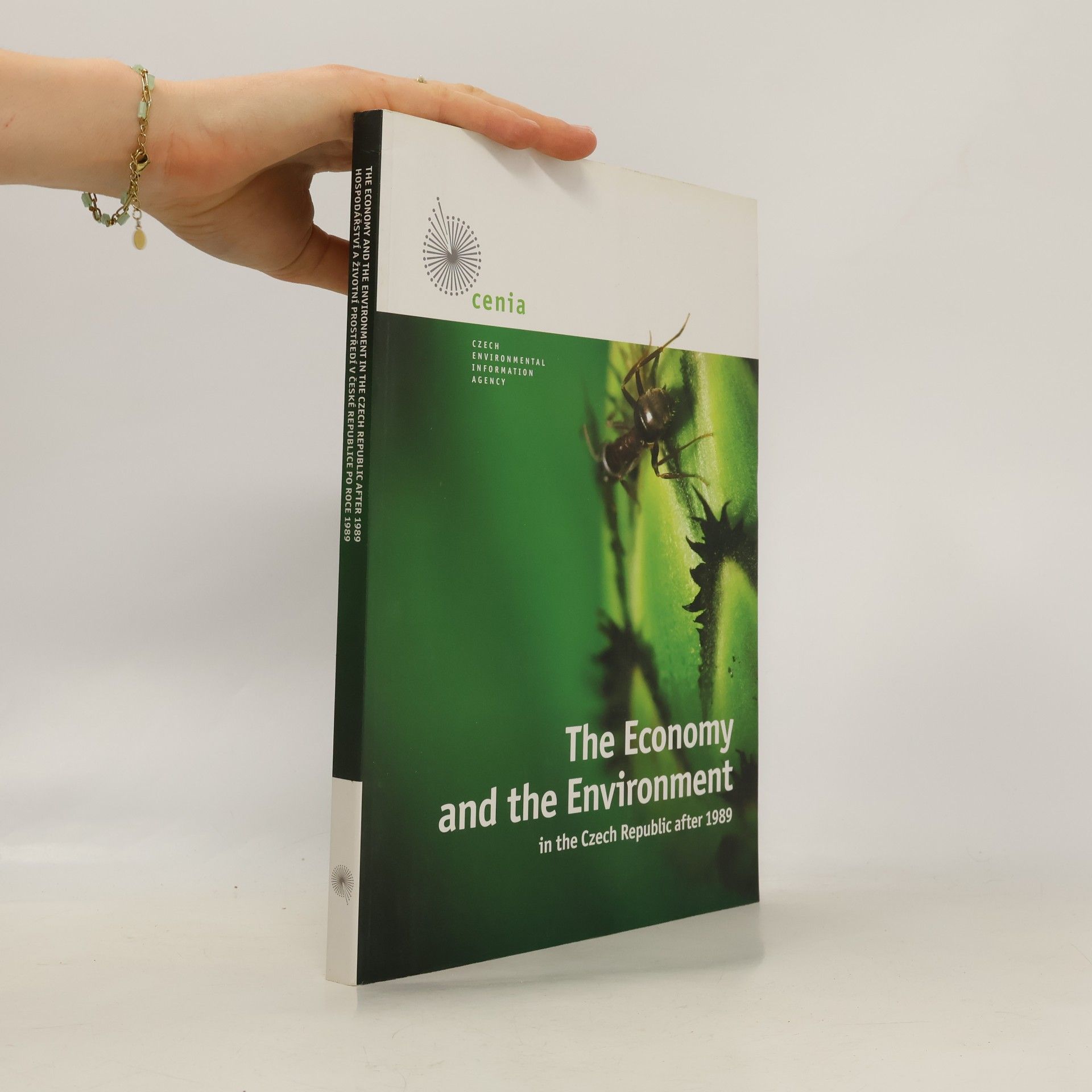 Various authors The Economy and the Enviroment in the Czech Republic after 1989