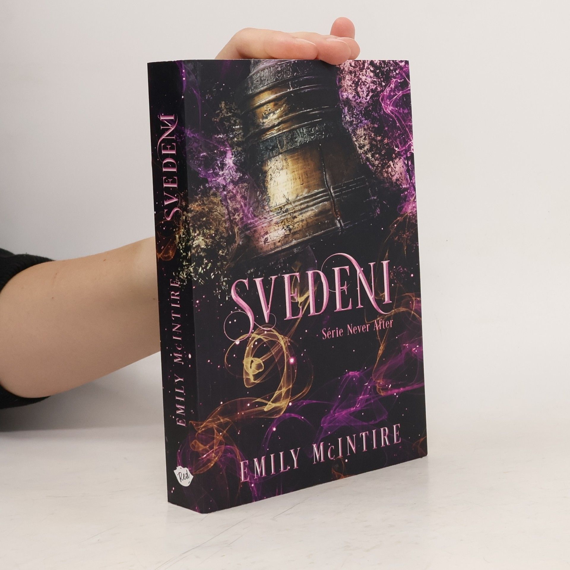 Emily McIntire Svedeni