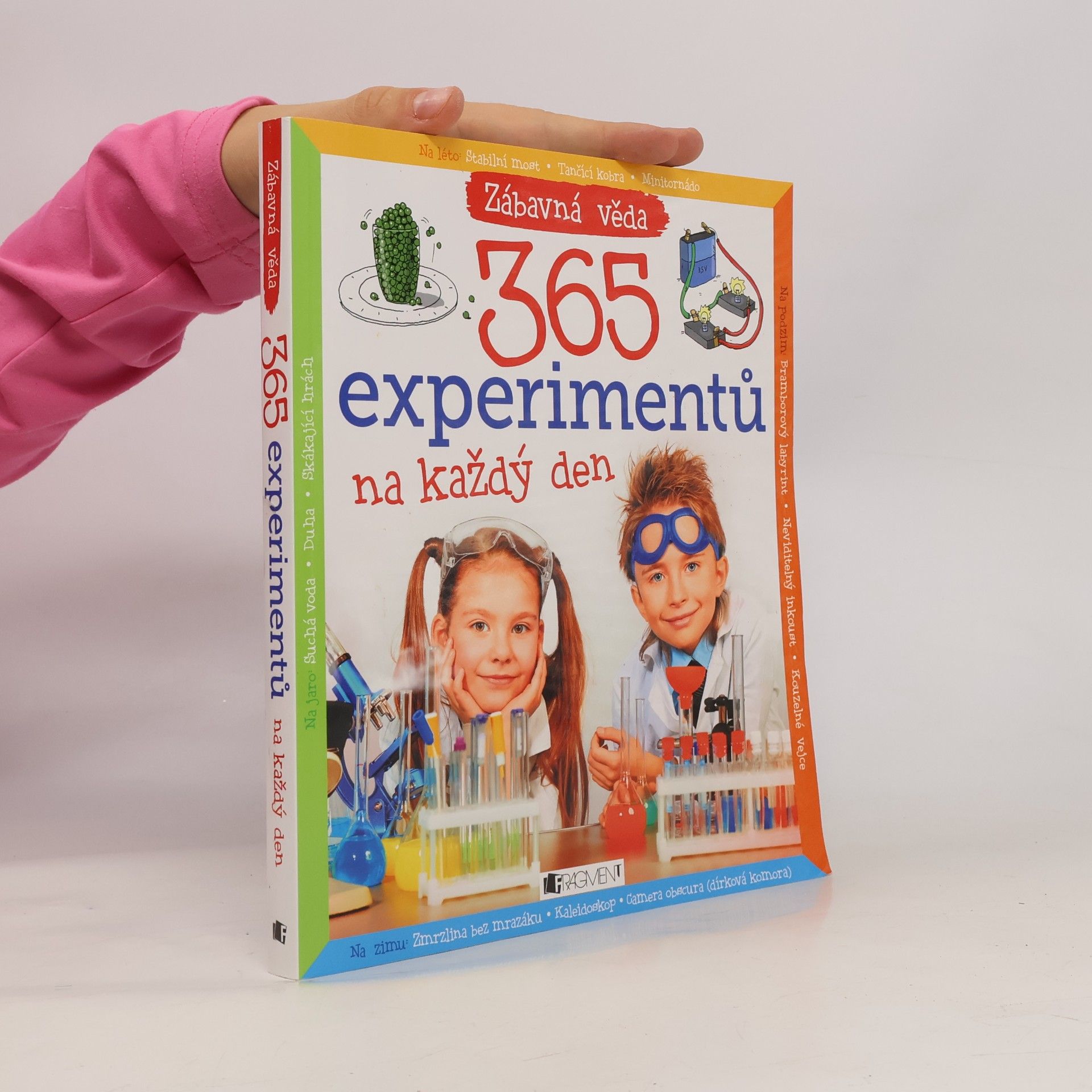 Kolektív autorov 365 experimentů na každý den