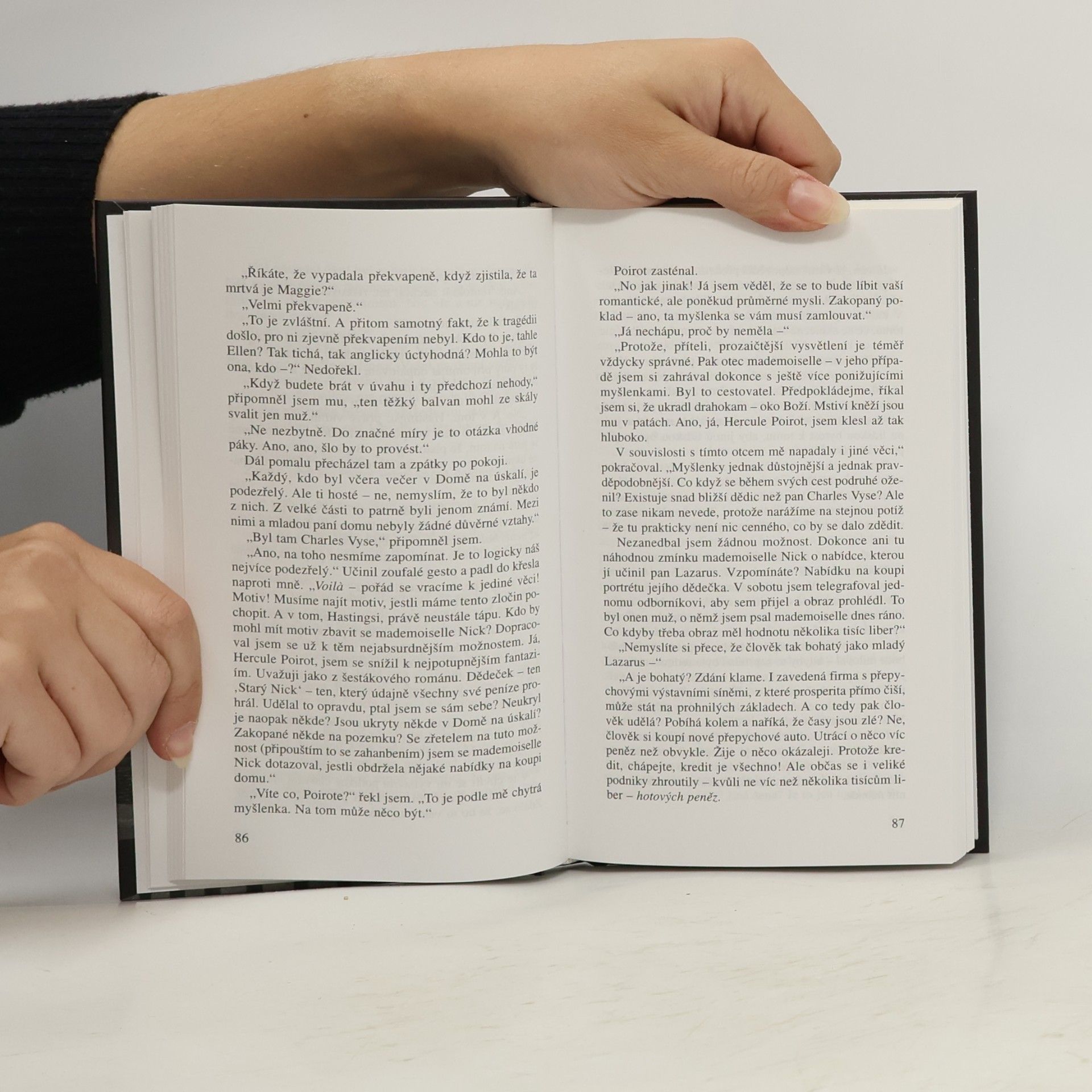 Agatha Christie Dům na úskalí