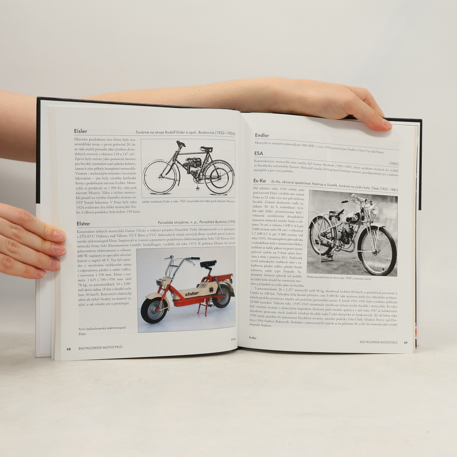 Marián Šuman-Hreblay Encyklopedie motocyklů : české a slovenské motocykly od roku 1899 po současnost