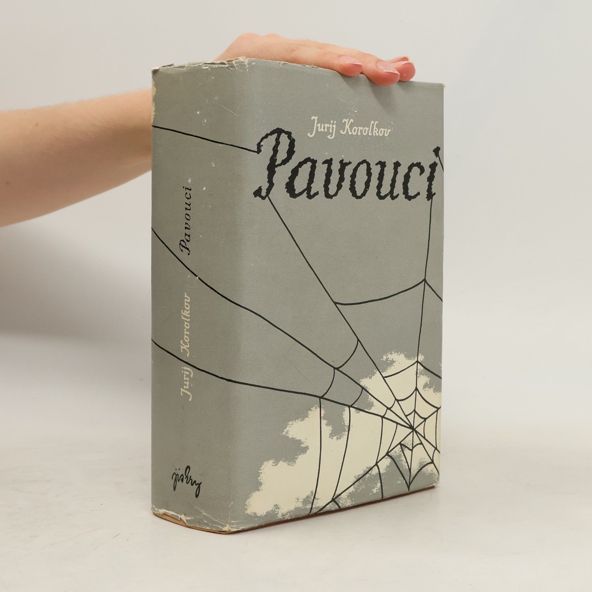 Pavouci