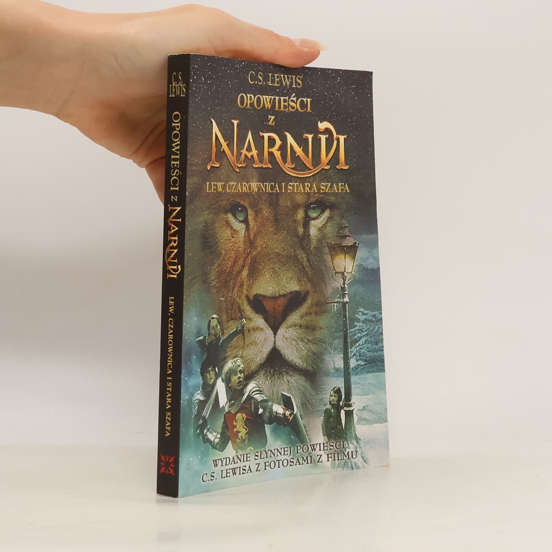 Clive Staples Lewis Opowieści z Narnii. Lew, Czarownica i Stara Szafa