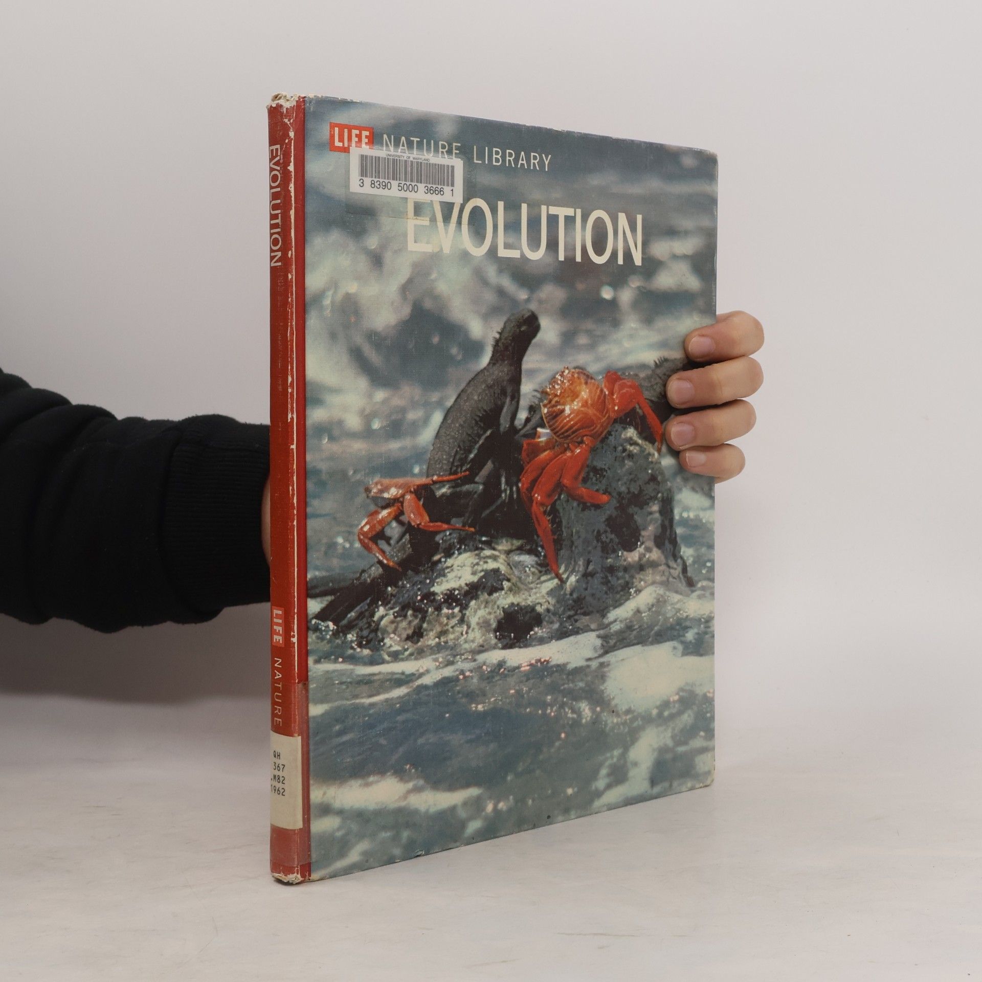 Ruth Moore Life Nature Library. Evolution