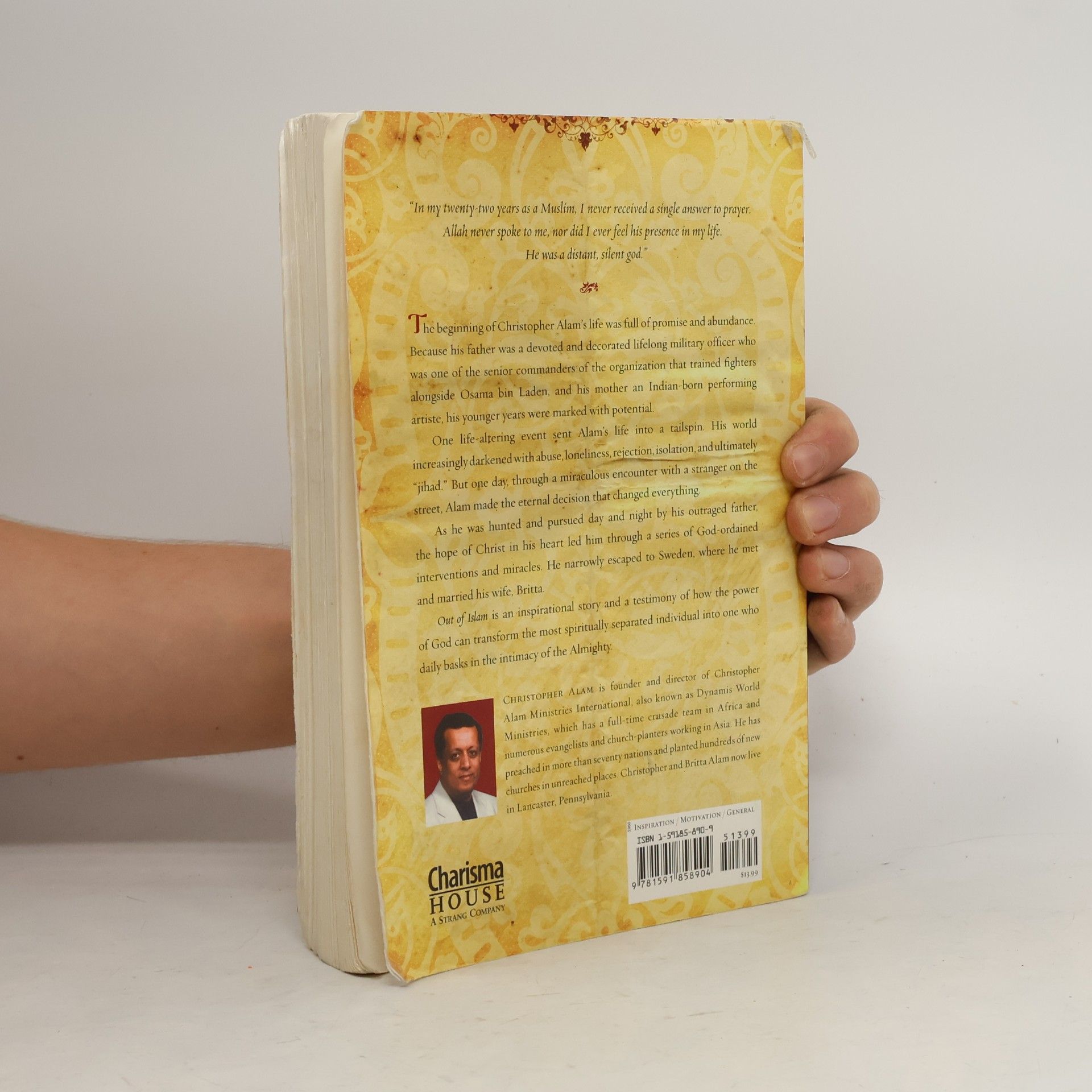 Christopher Alam Out of Islam: One Muslim's Journey to Faith in Christ