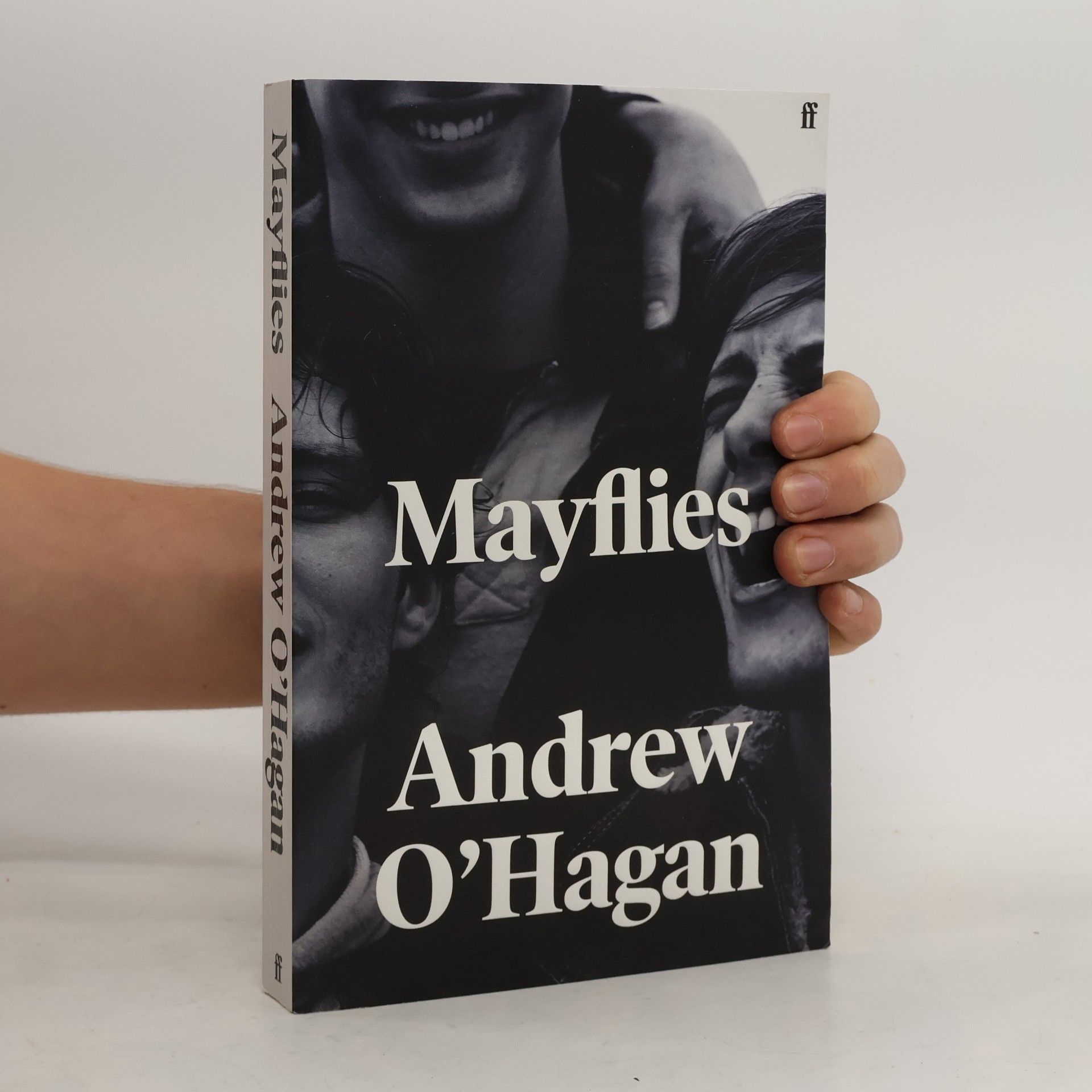 Andrew OHagan MAYFLIES