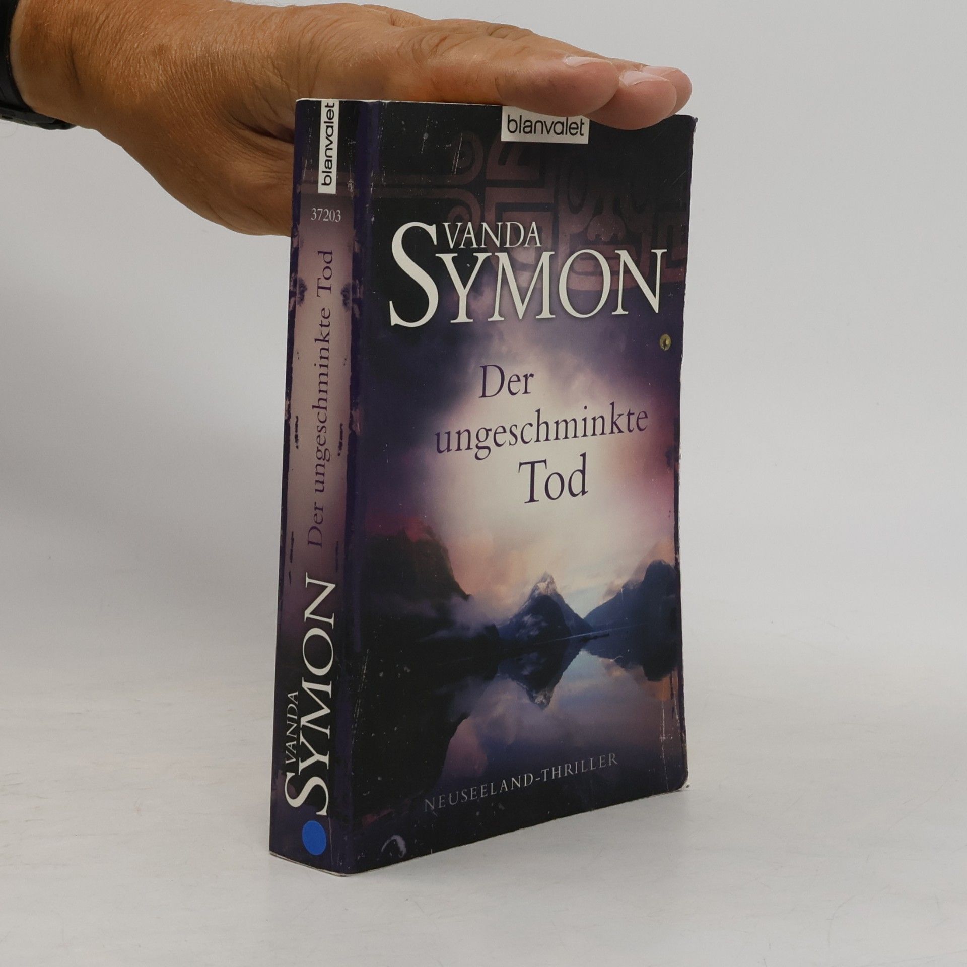 Vanda Symon Der ungeschminkte Tod. Neuseeland-Thriller