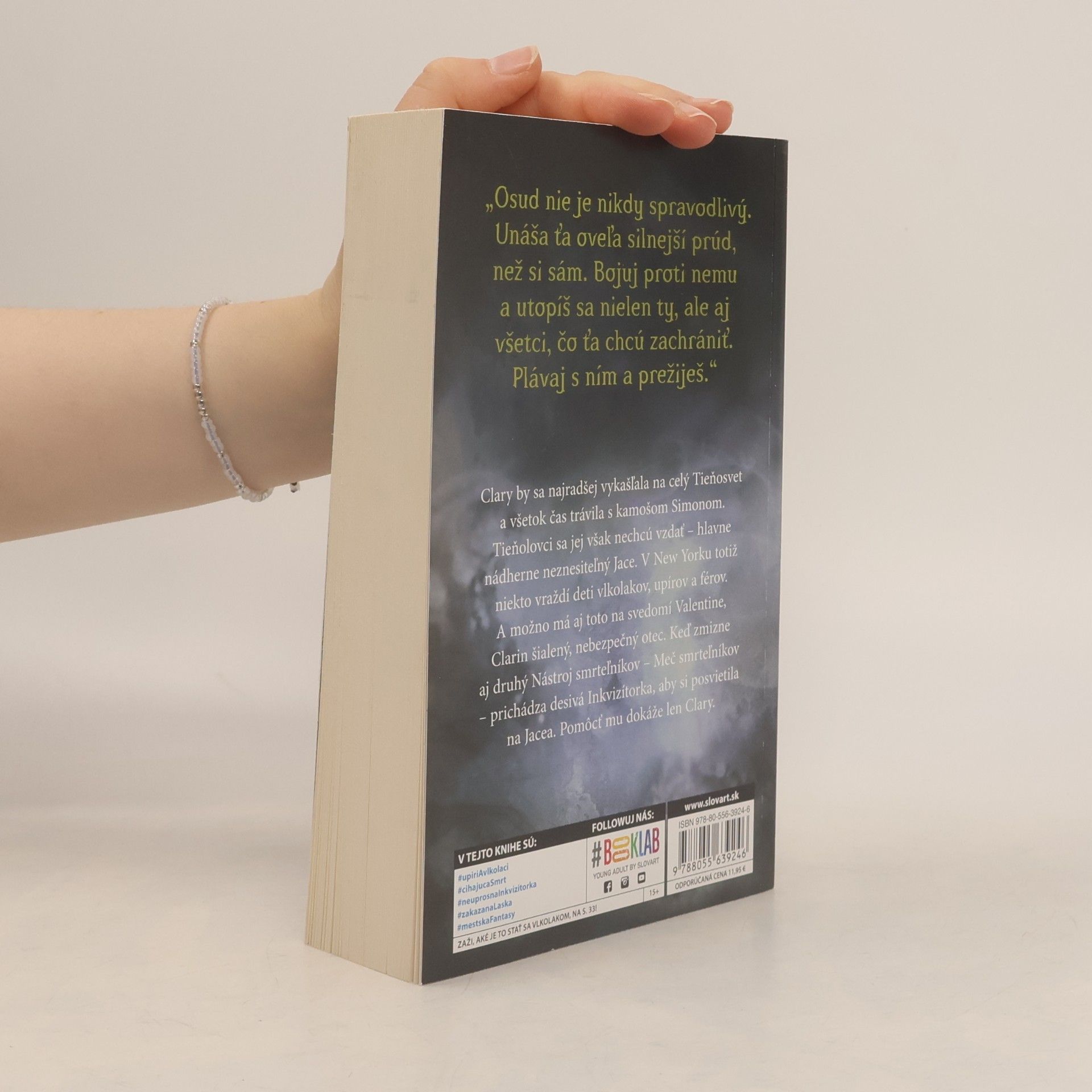 Cassandra Clare Mesto popola
