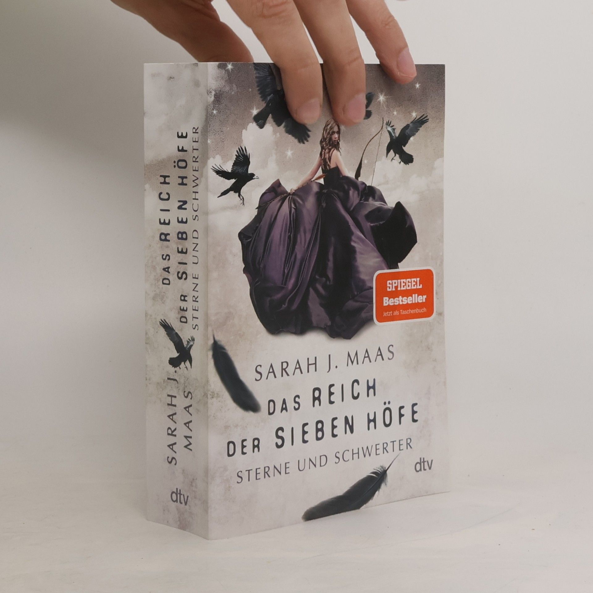 Sarah J. Maas Das Reich der sieben Höfe. Sterne und Schwerter