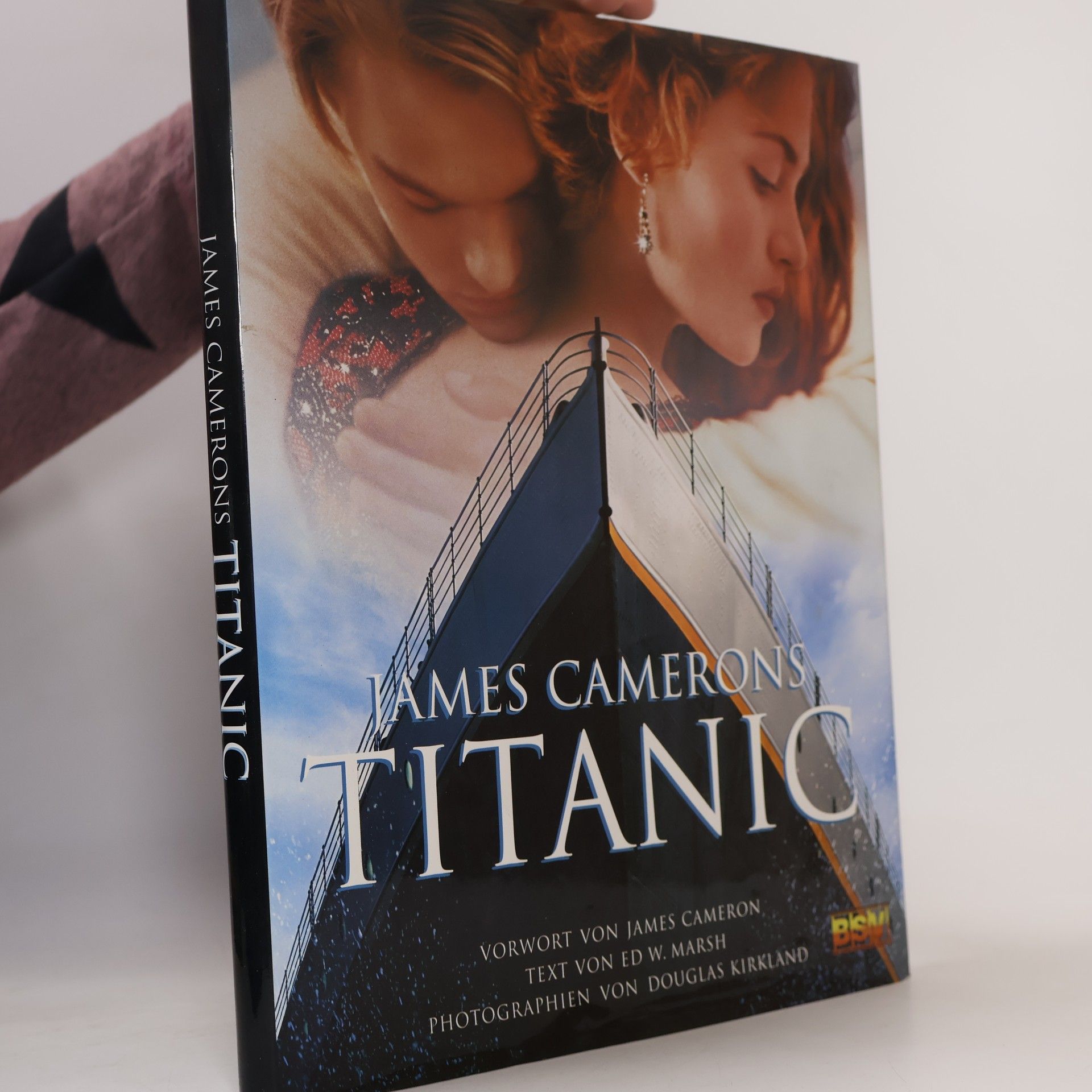 Various authors James Camrons Titanic