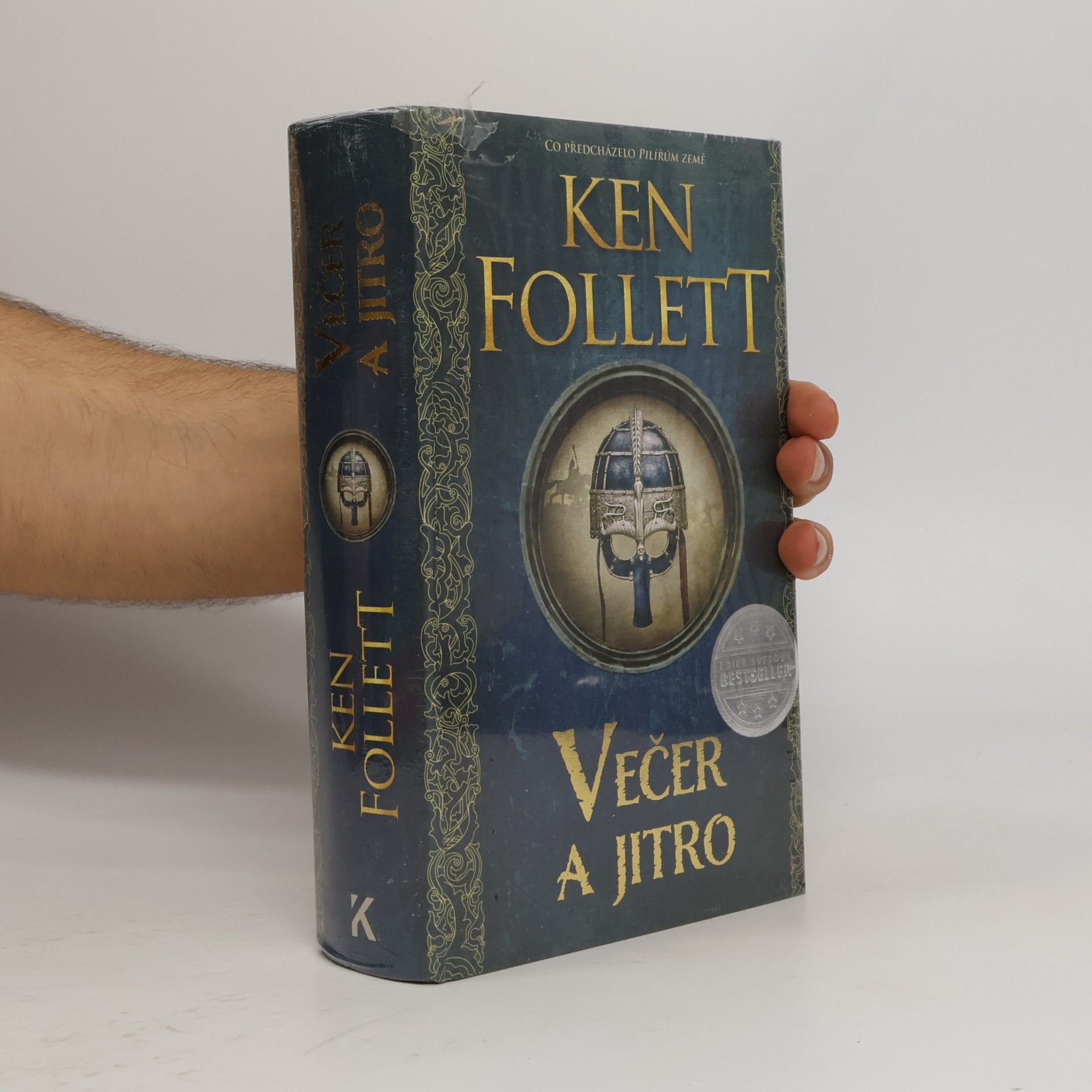 Ken Follett Večer a jitro