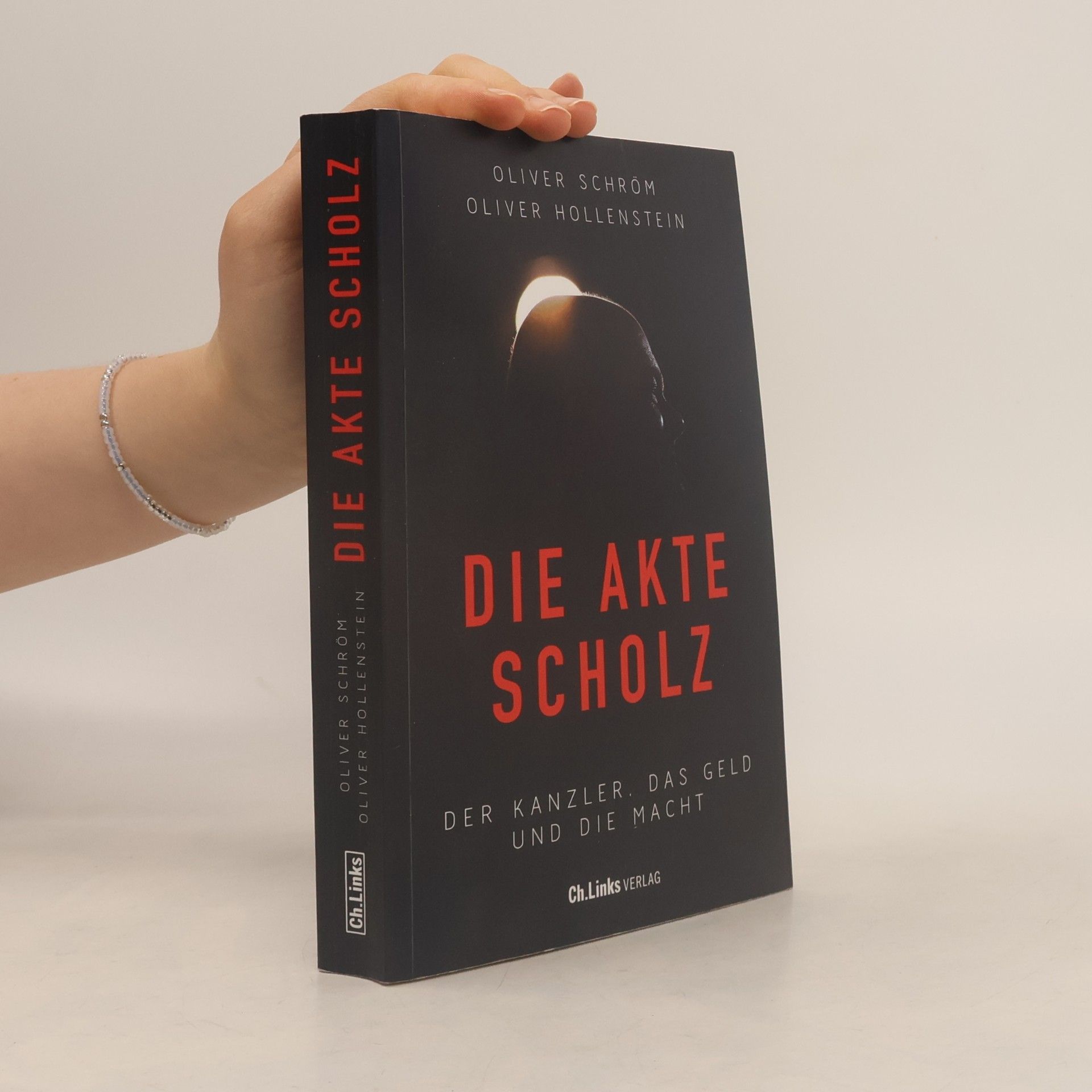 Oliver Schröm Die Akte Scholz