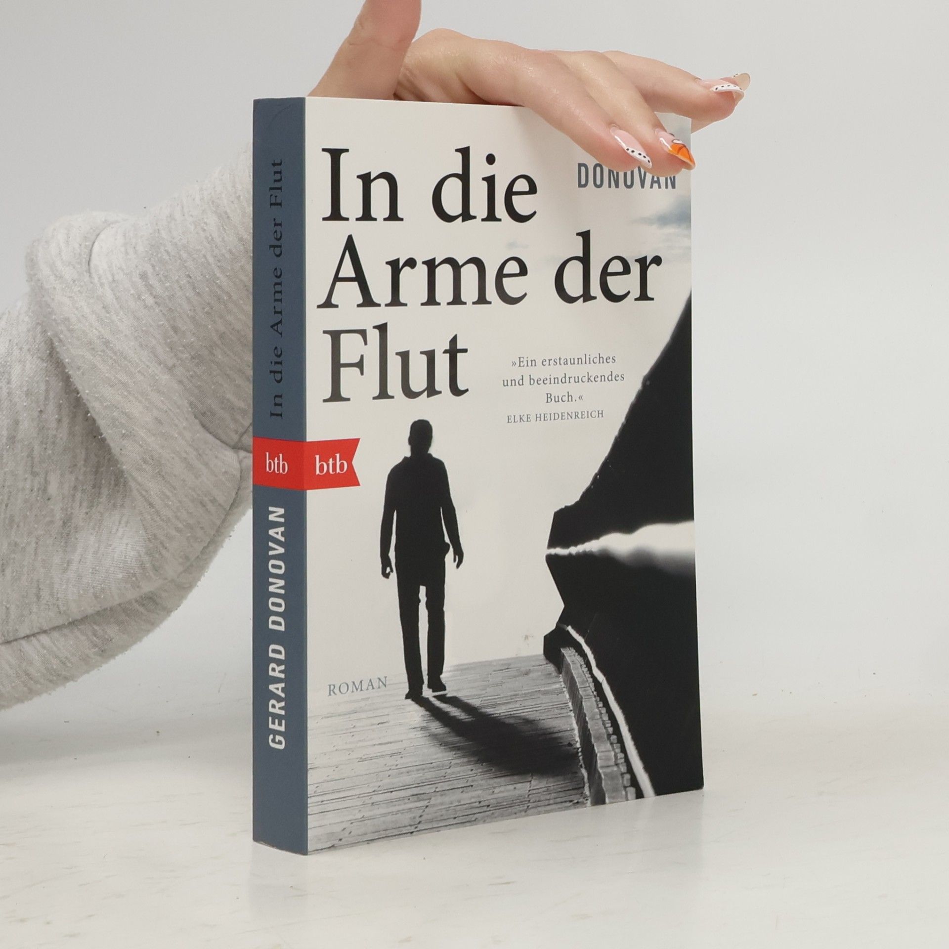 Gerard Donovan In die Arme der Flut