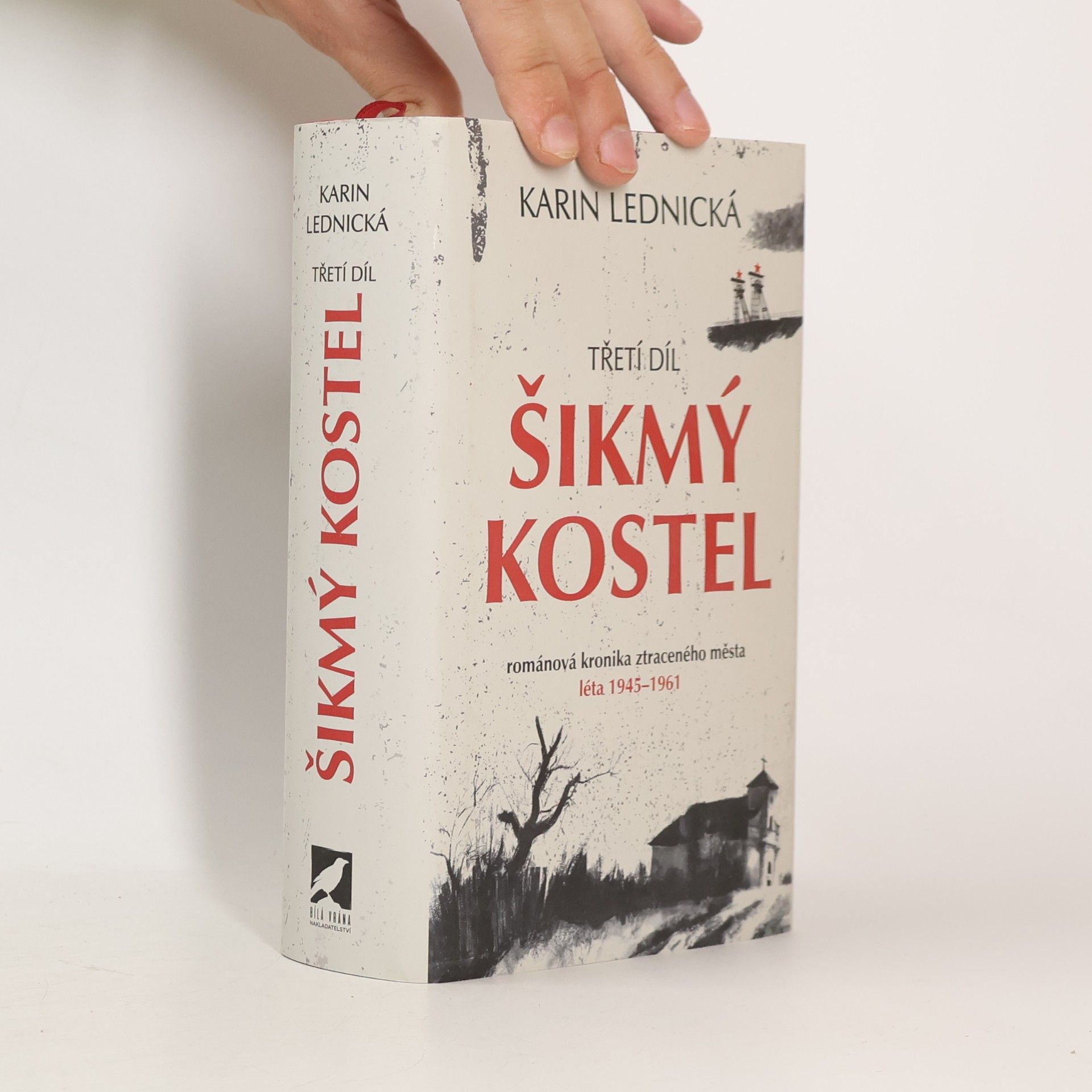 Karin Lednická Šikmý kostel 3