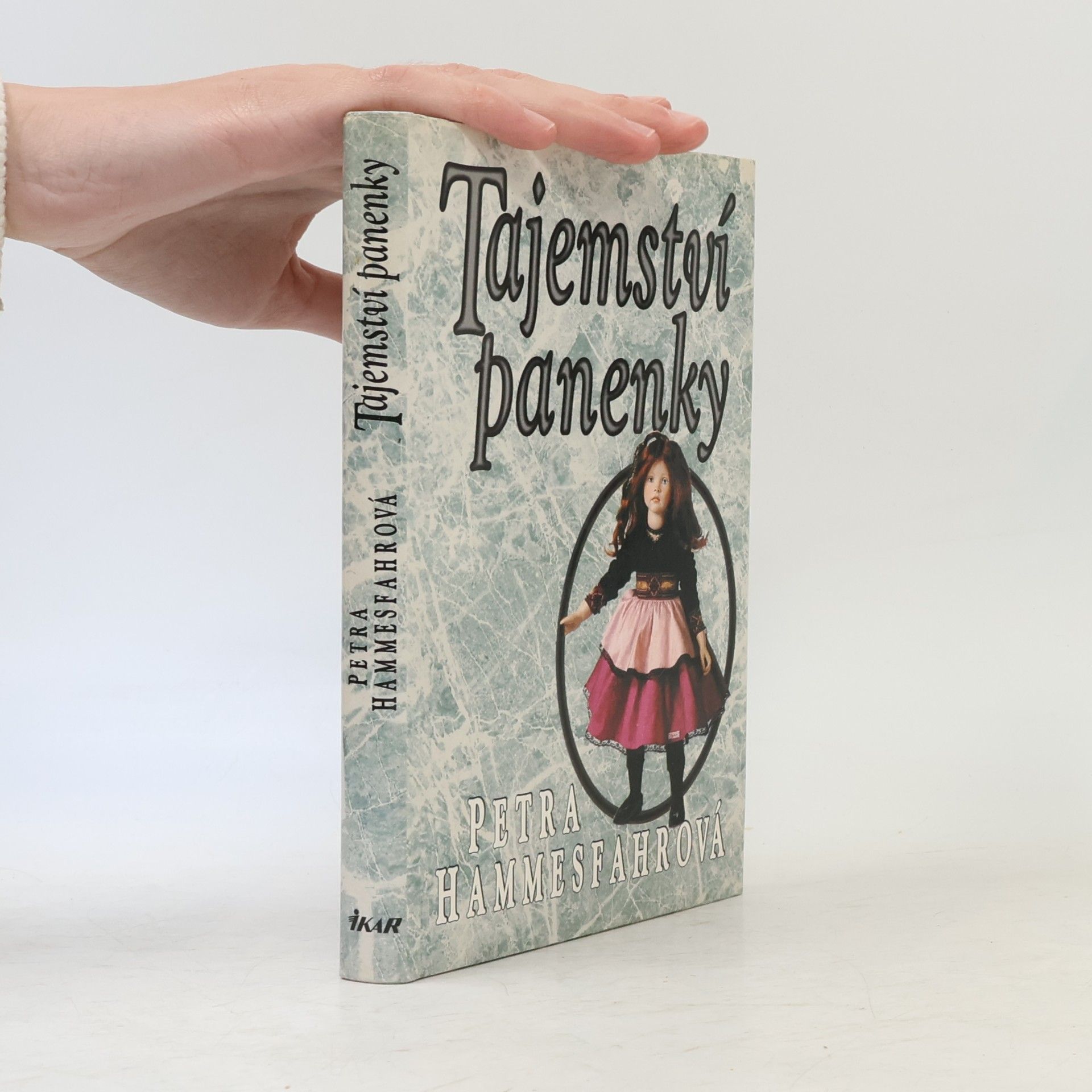 Petra Hammesfahr Tajemství panenky