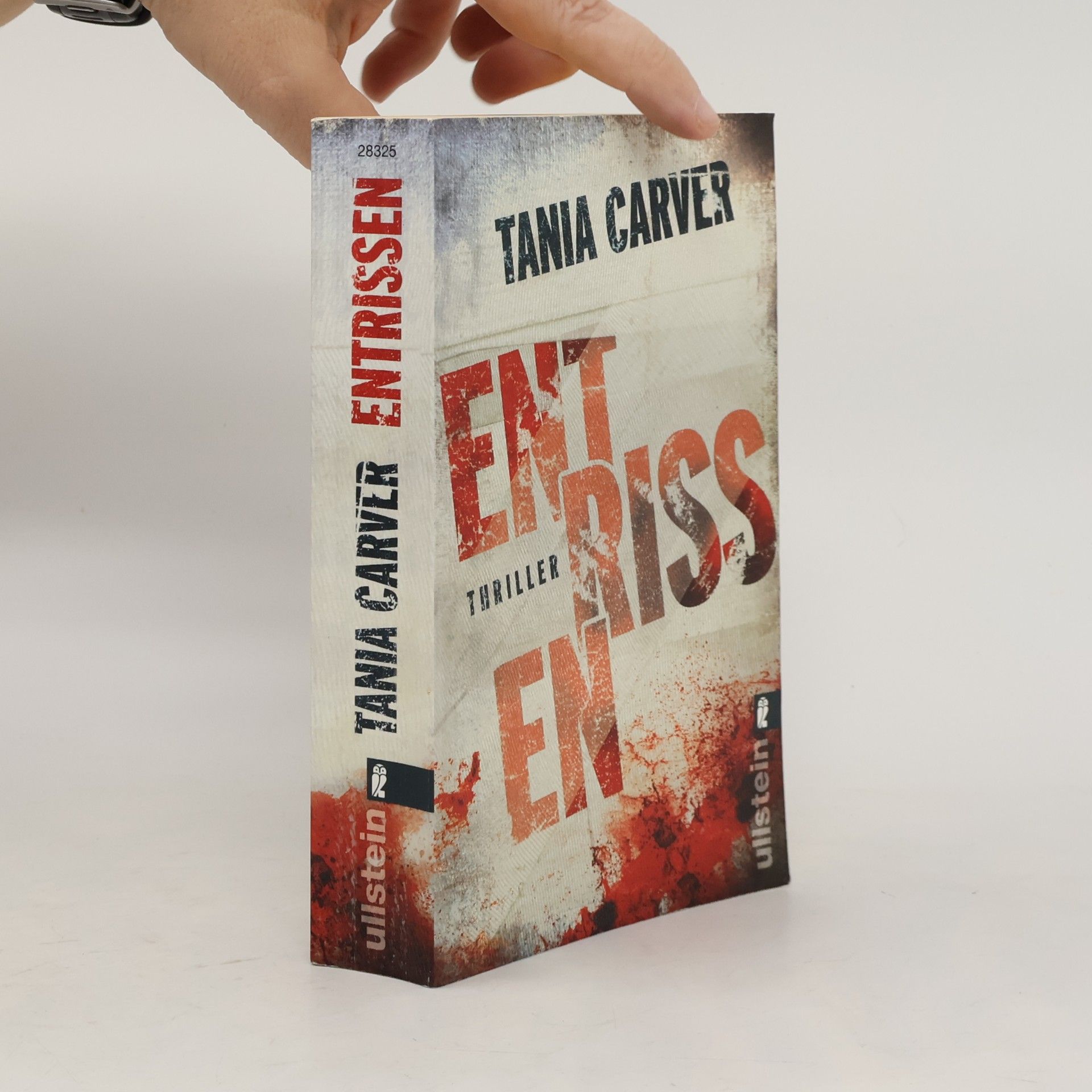 Tania Carver Entrissen