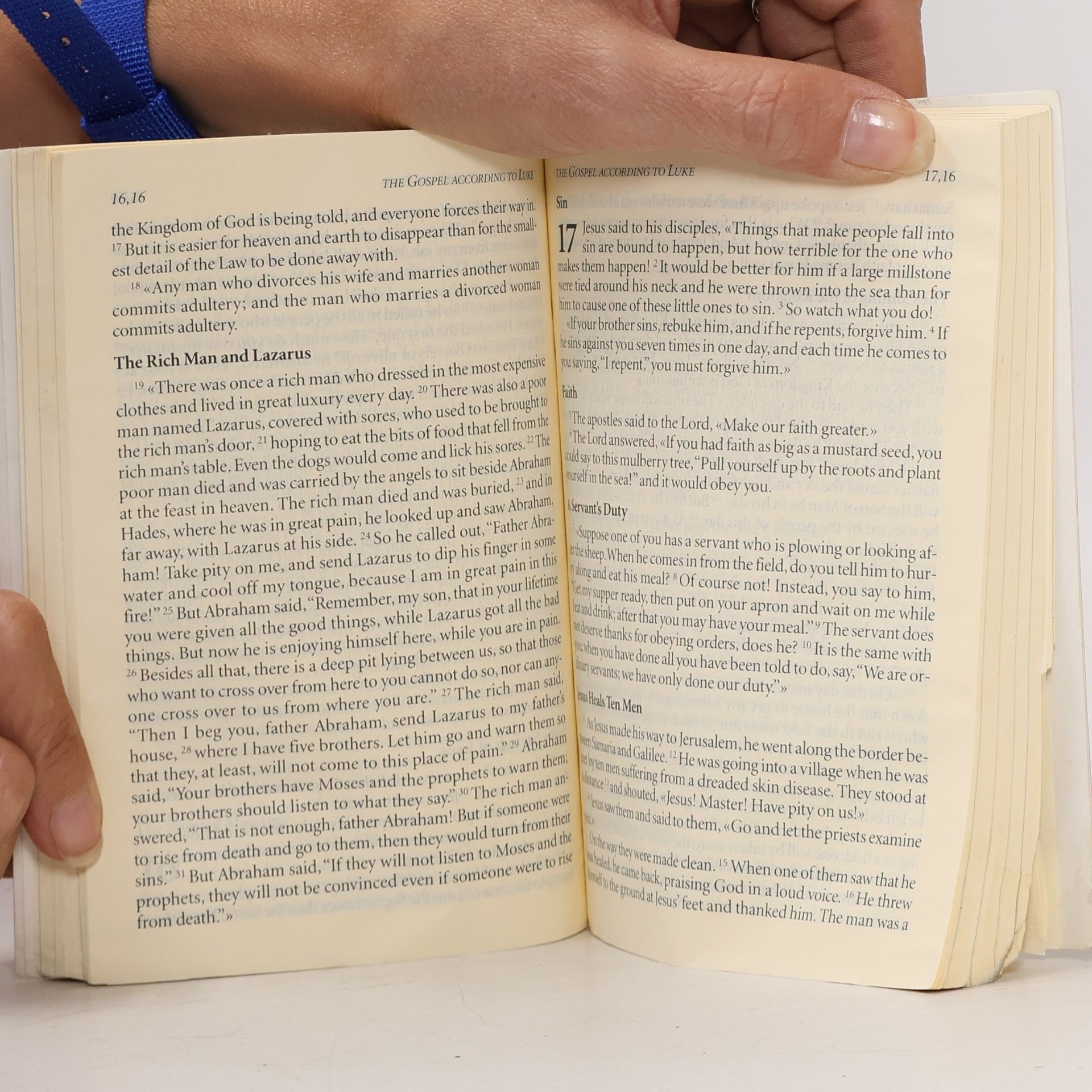 Various authors The Good News (The Gospel according to Luke)