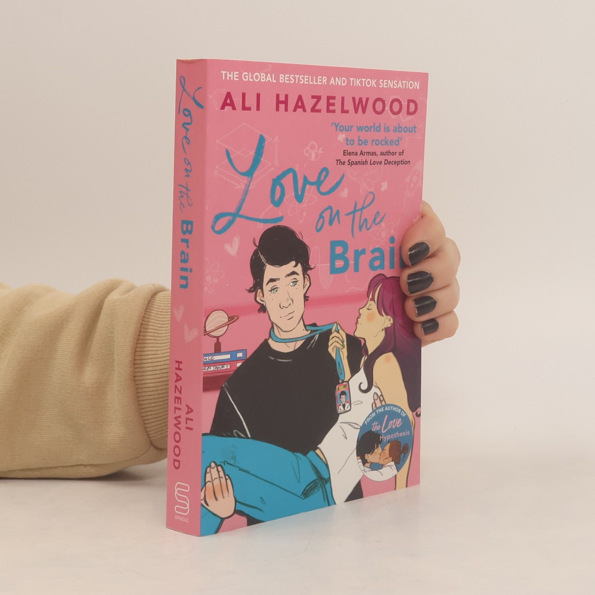 Ali Hazelwood Love on the Brain