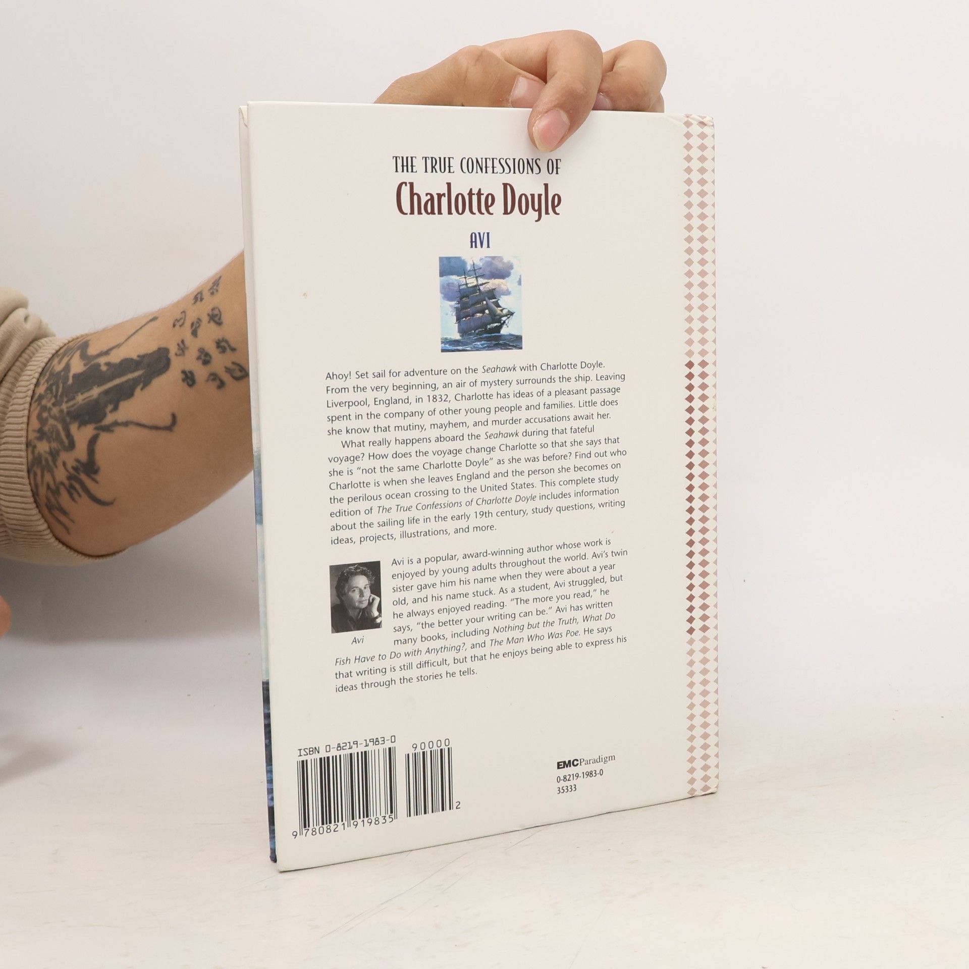 Avi EMC Masterpiece Series: The True Confessions of Charlotte Doyle