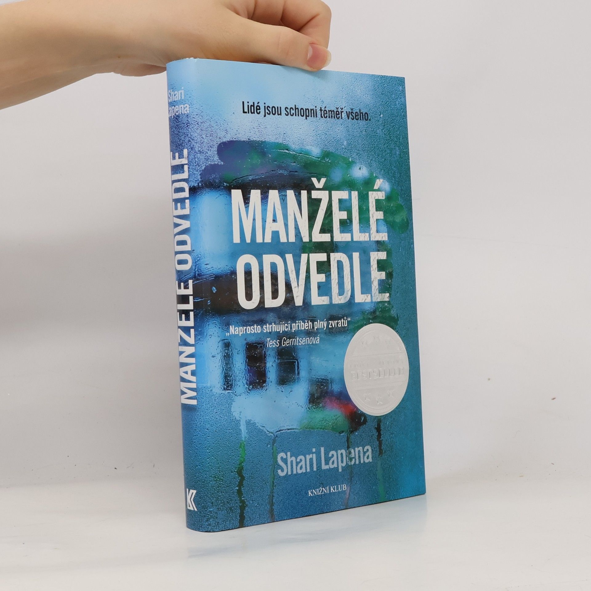 Shari Lapena Manželé odvedle