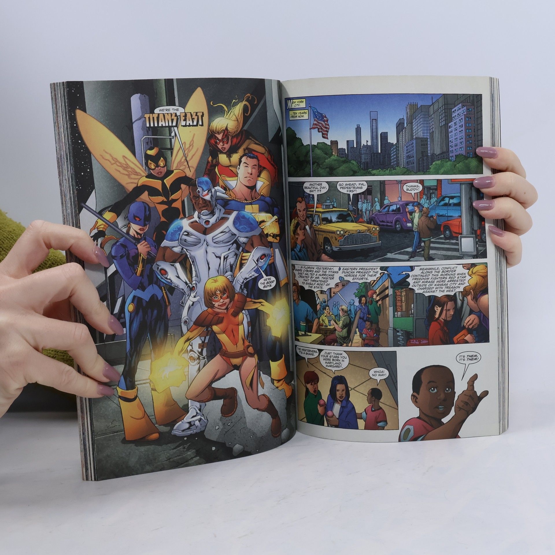 Geoff Johns Teen Titans - 4: The Future Is Now