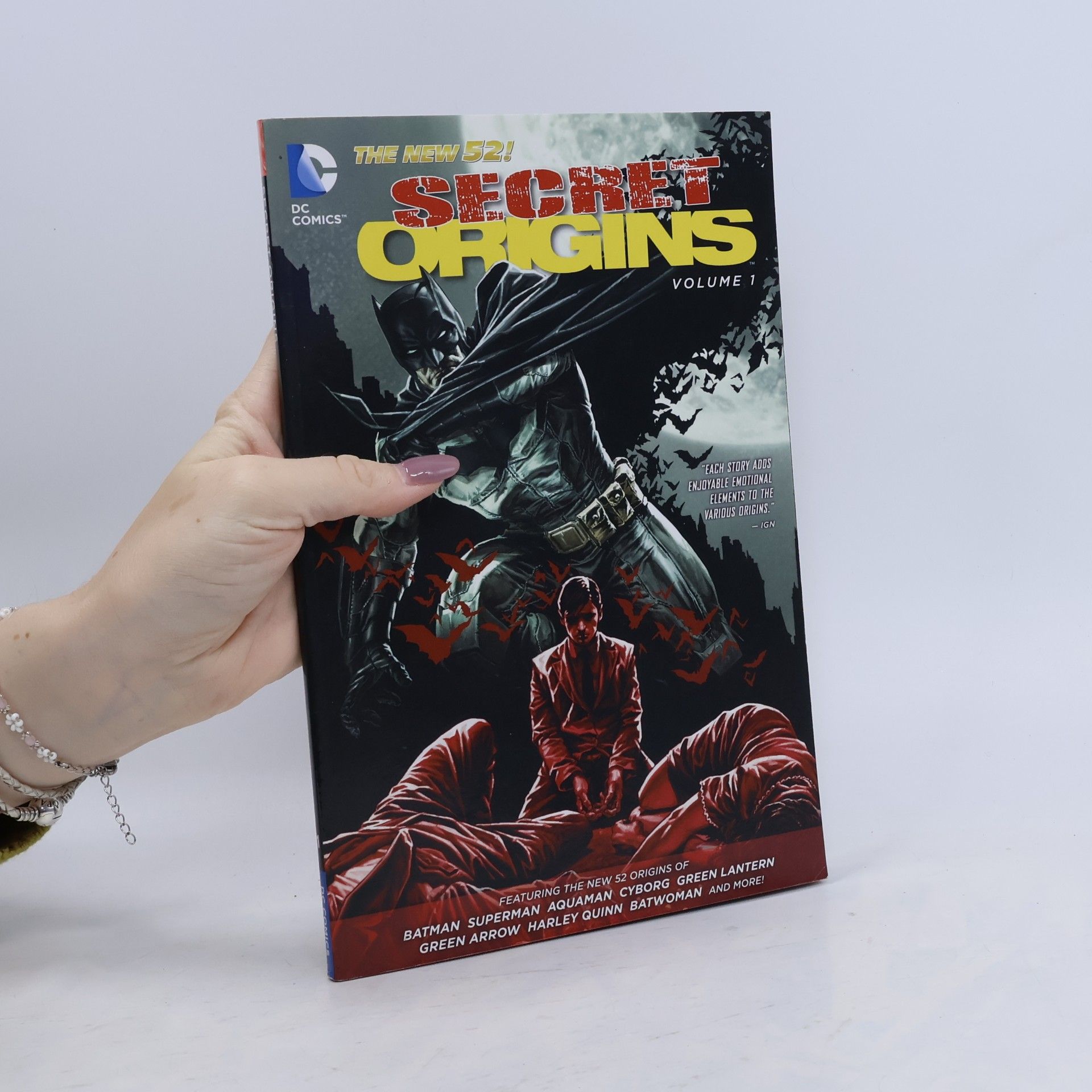 The New 52! - 1: Secret Origins