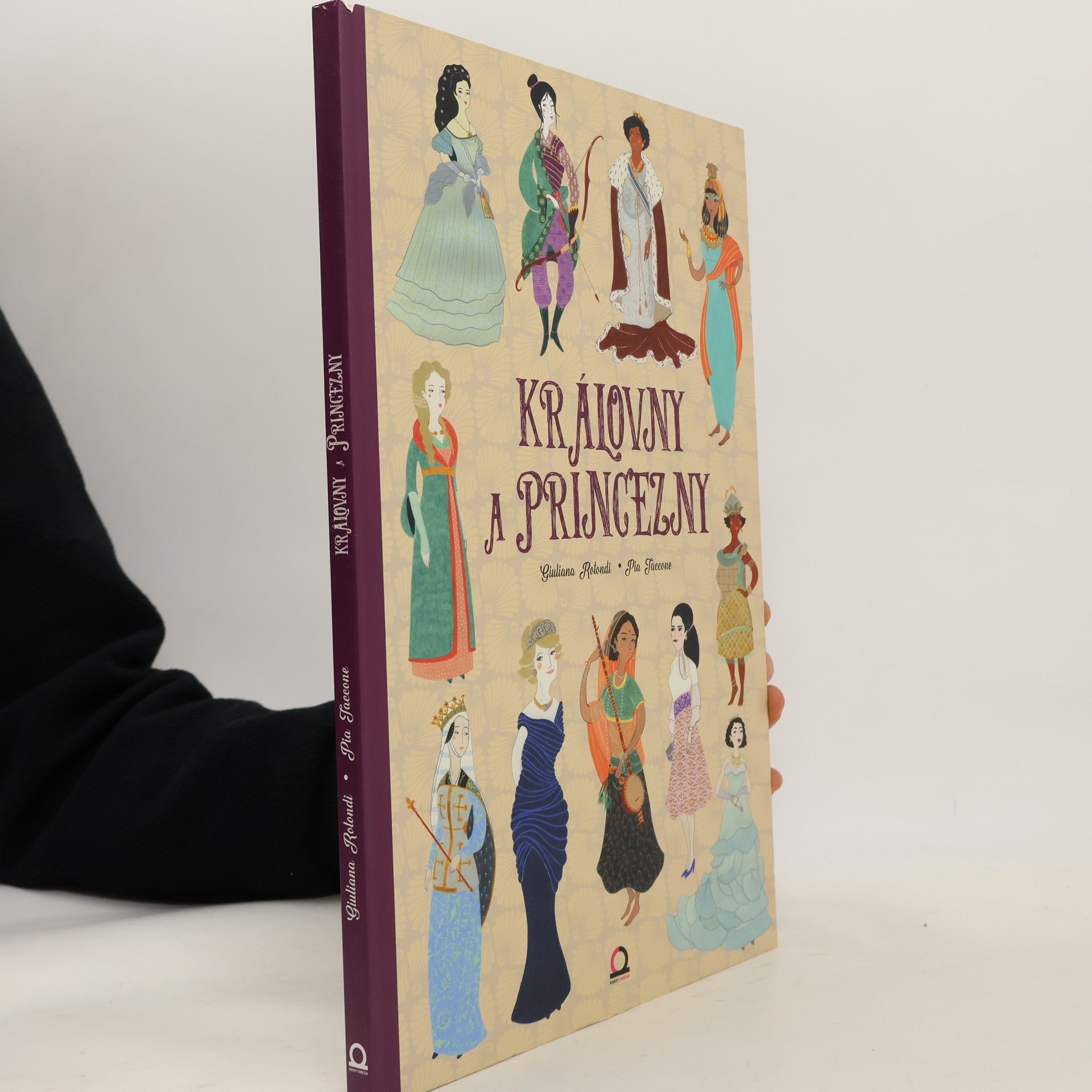 Giuliana Rotondi Královny a princezny