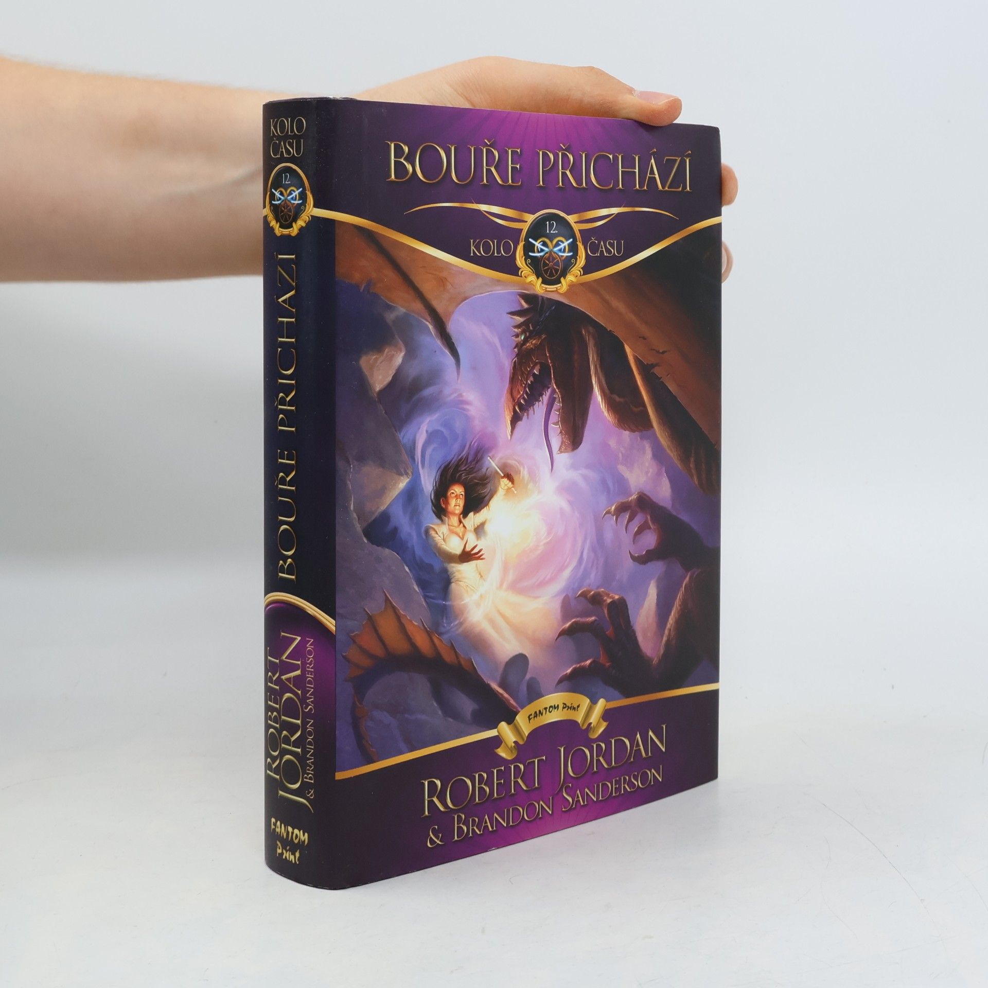 Robert Jordan Kolo času 12. Bouře přichází