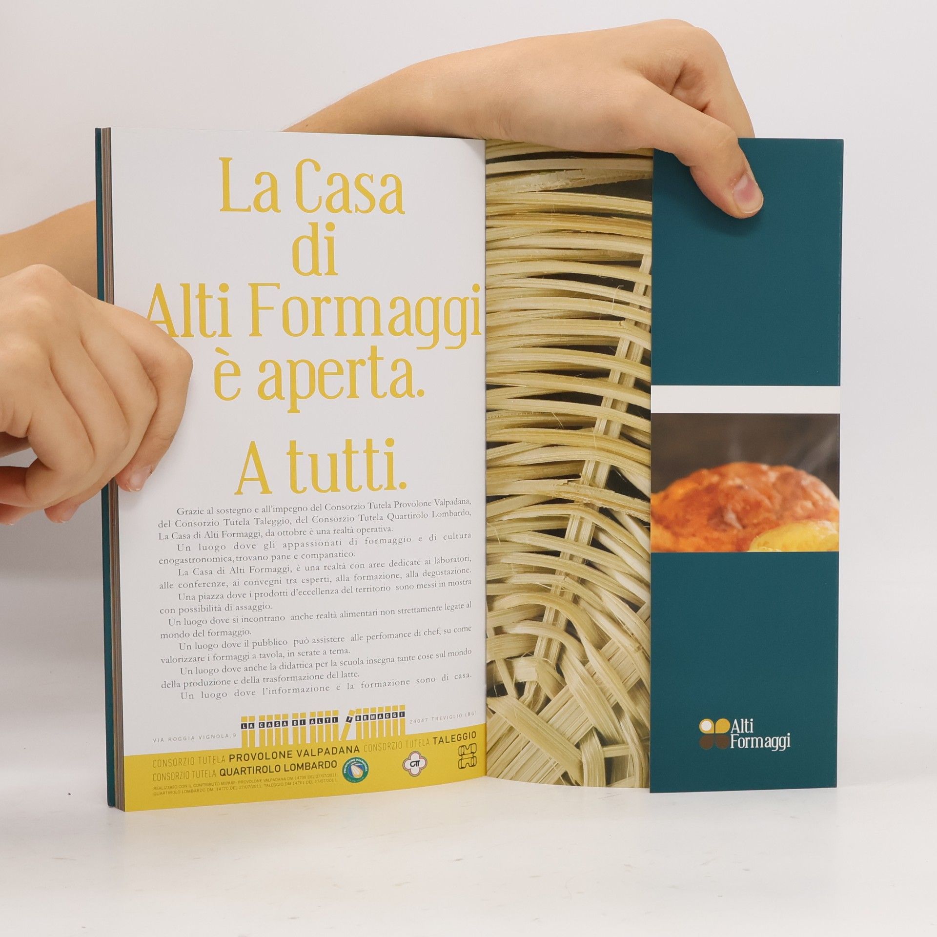 I colori della cucina: Formaggi a tavola