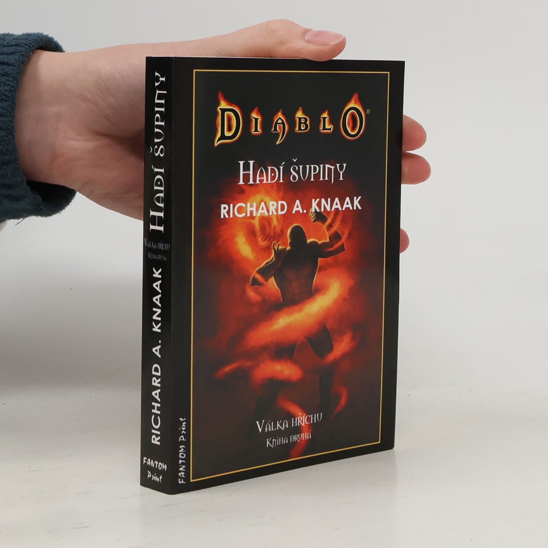 Richard A. Knaak Válka hříchu. Kniha druhá, Hadí šupiny