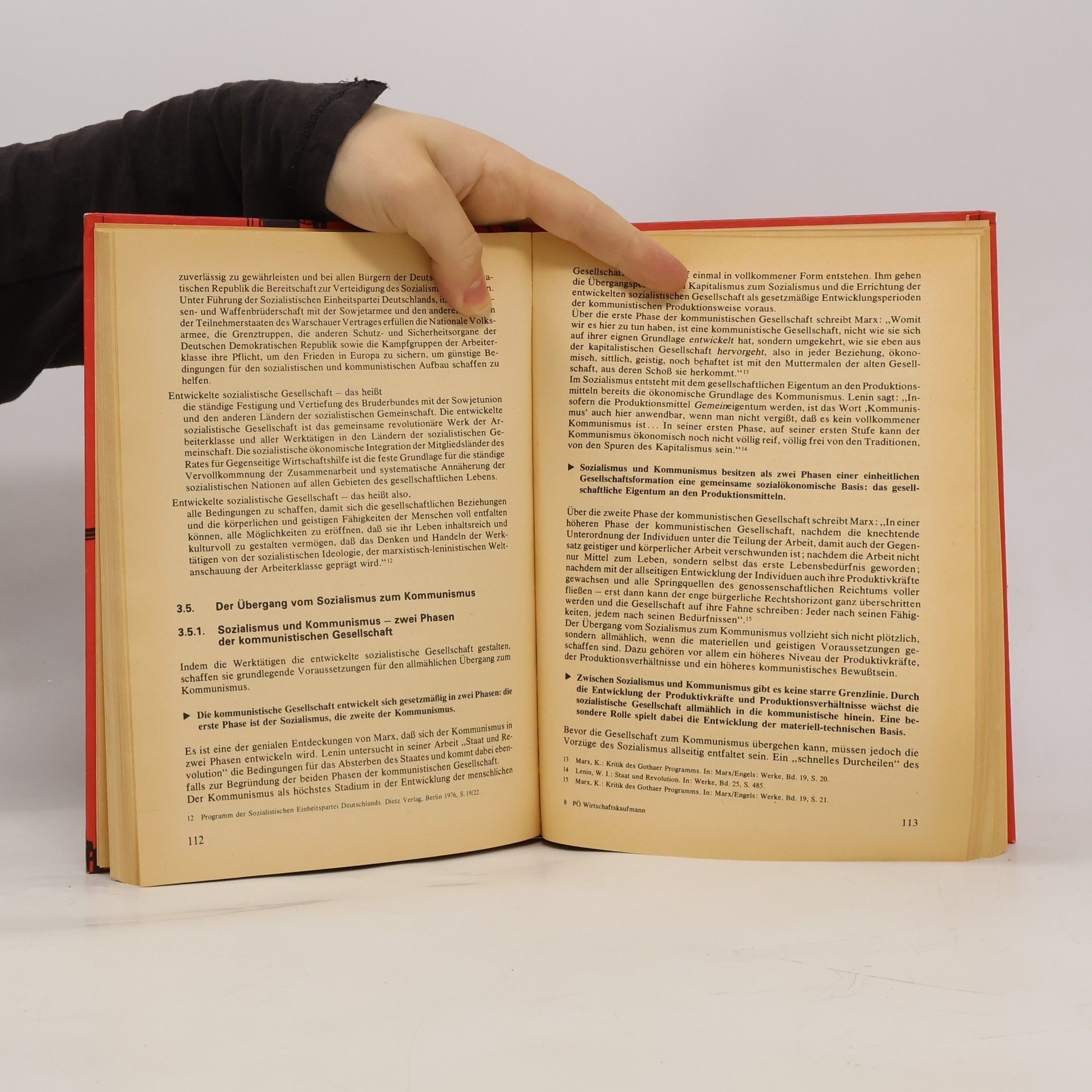 Various authors Politische Ökonomie