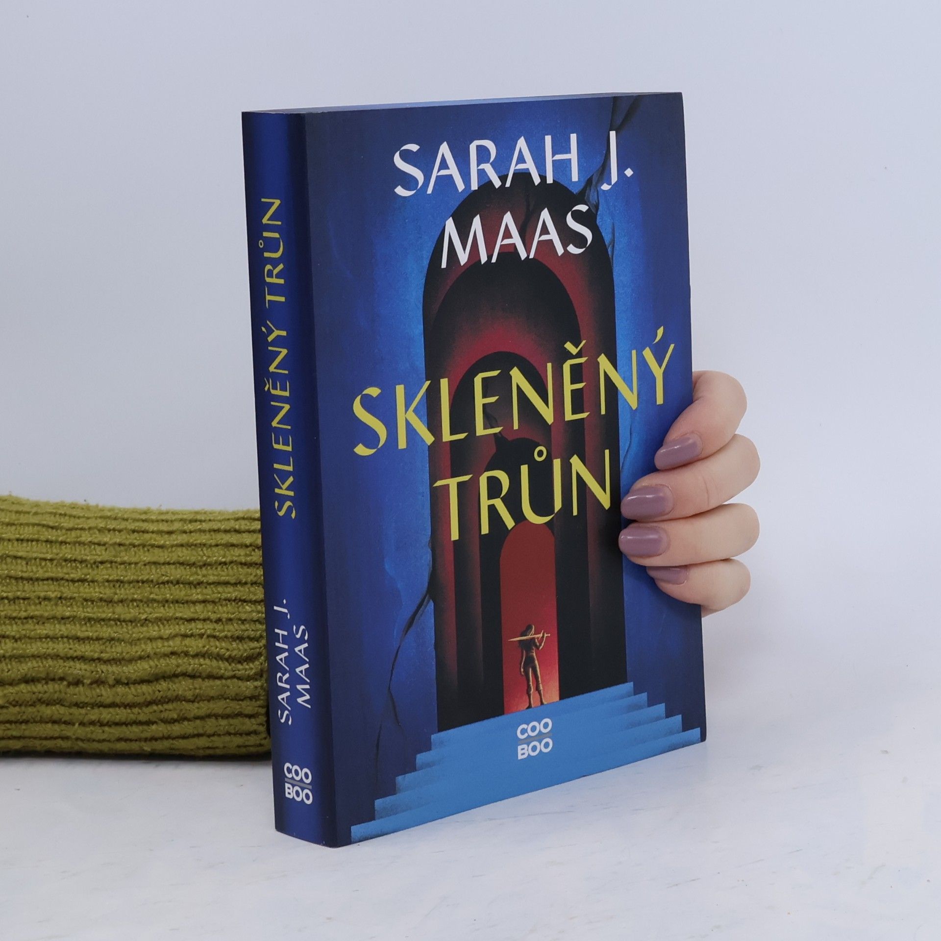 Sarah J. Maas Skleněný trůn