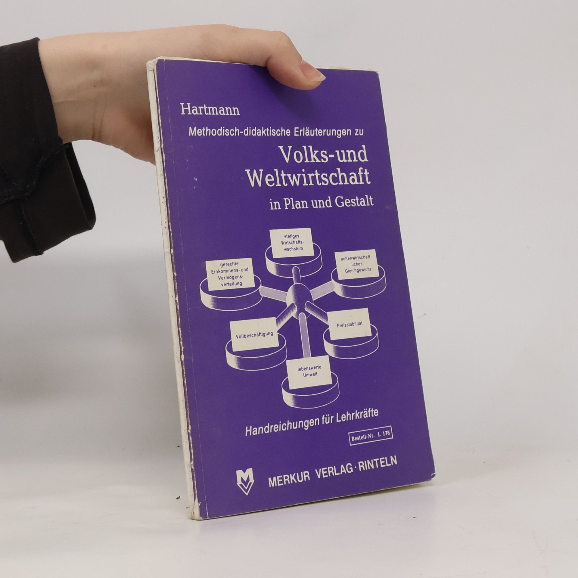 Gernot B. Hartmann Volks- und Weltwirtschaft in Plan und Gestalt