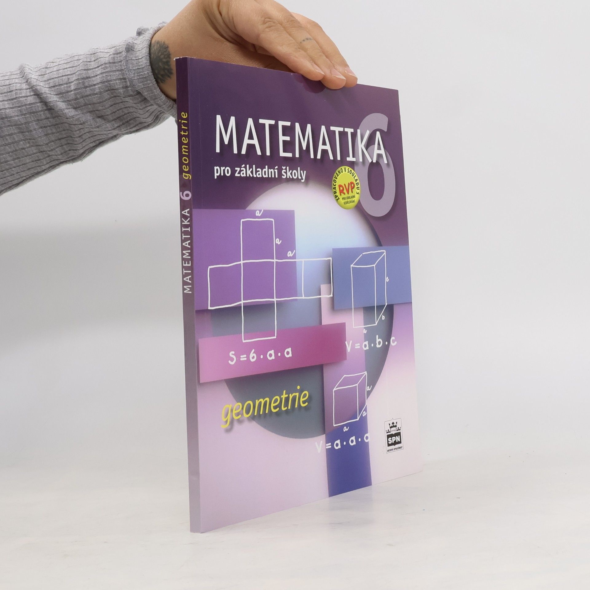 Michal Čihák Matematika 6 : pro základní školy. Geometrie