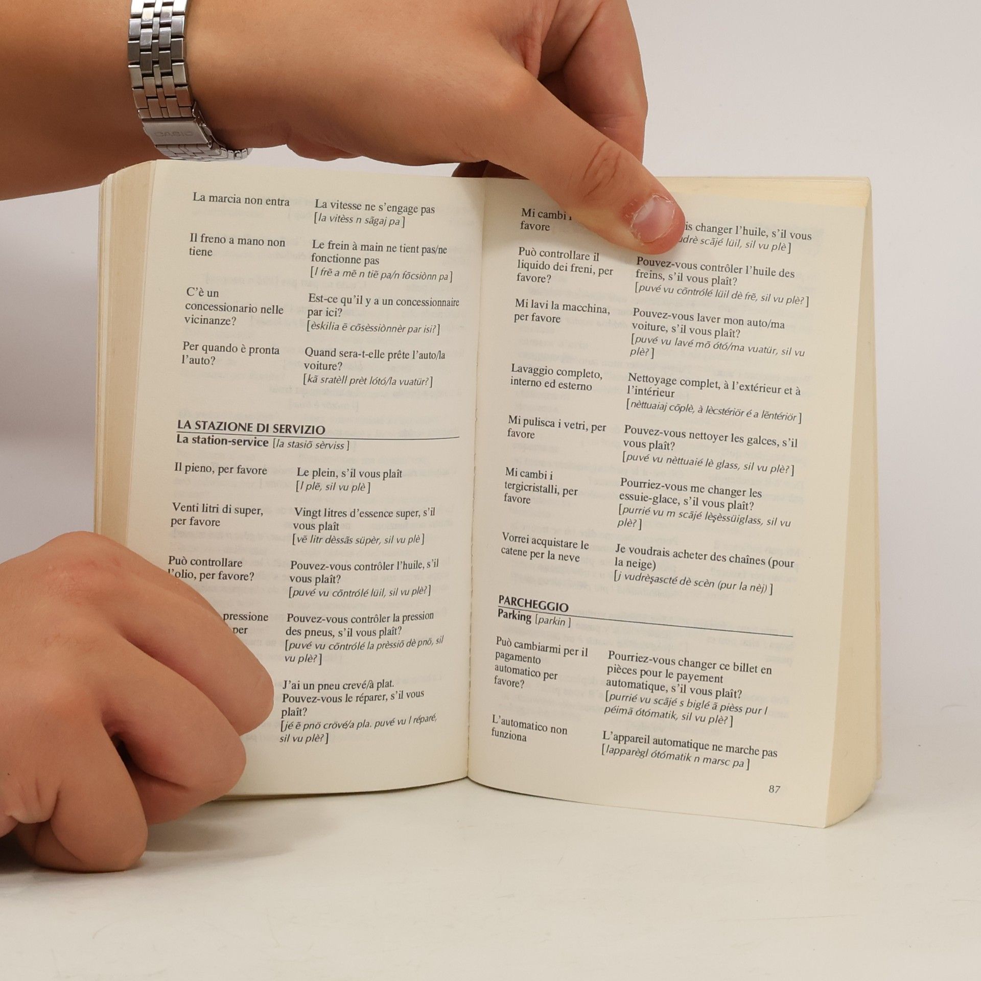 Manuale di conversazione con pronuncia francese