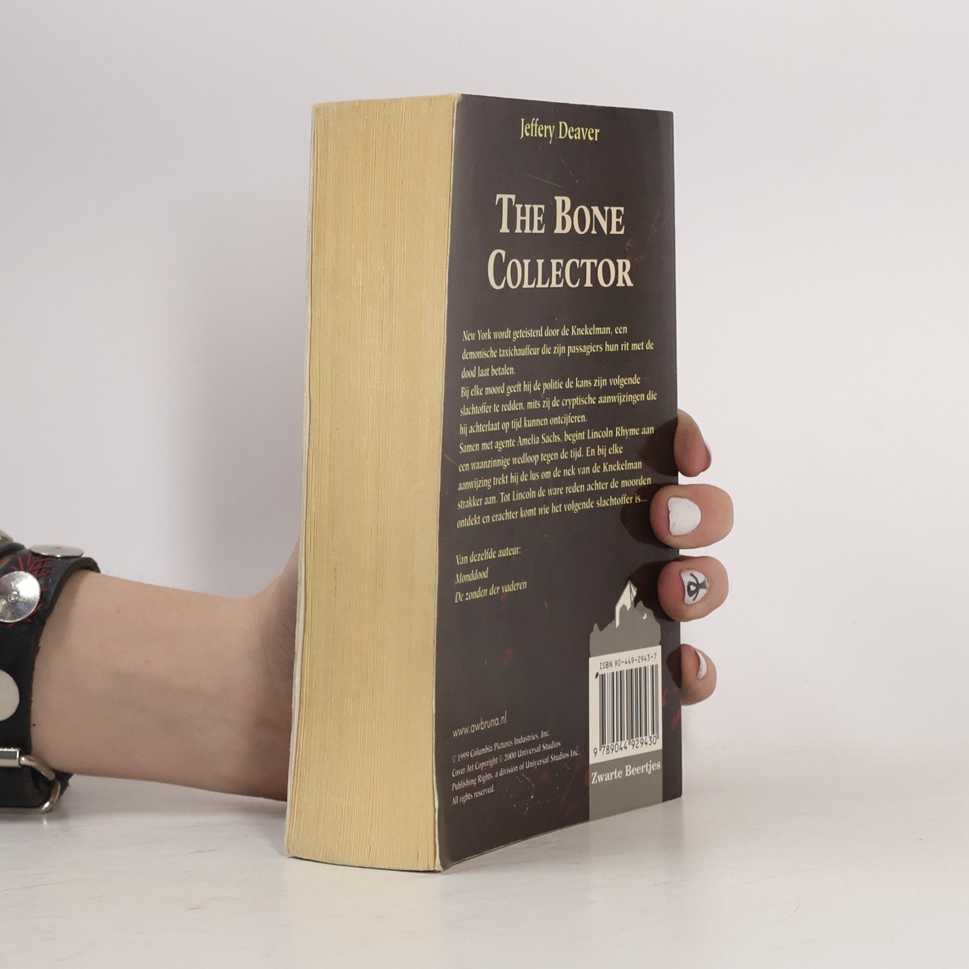 Jeffery Deaver The bone collector