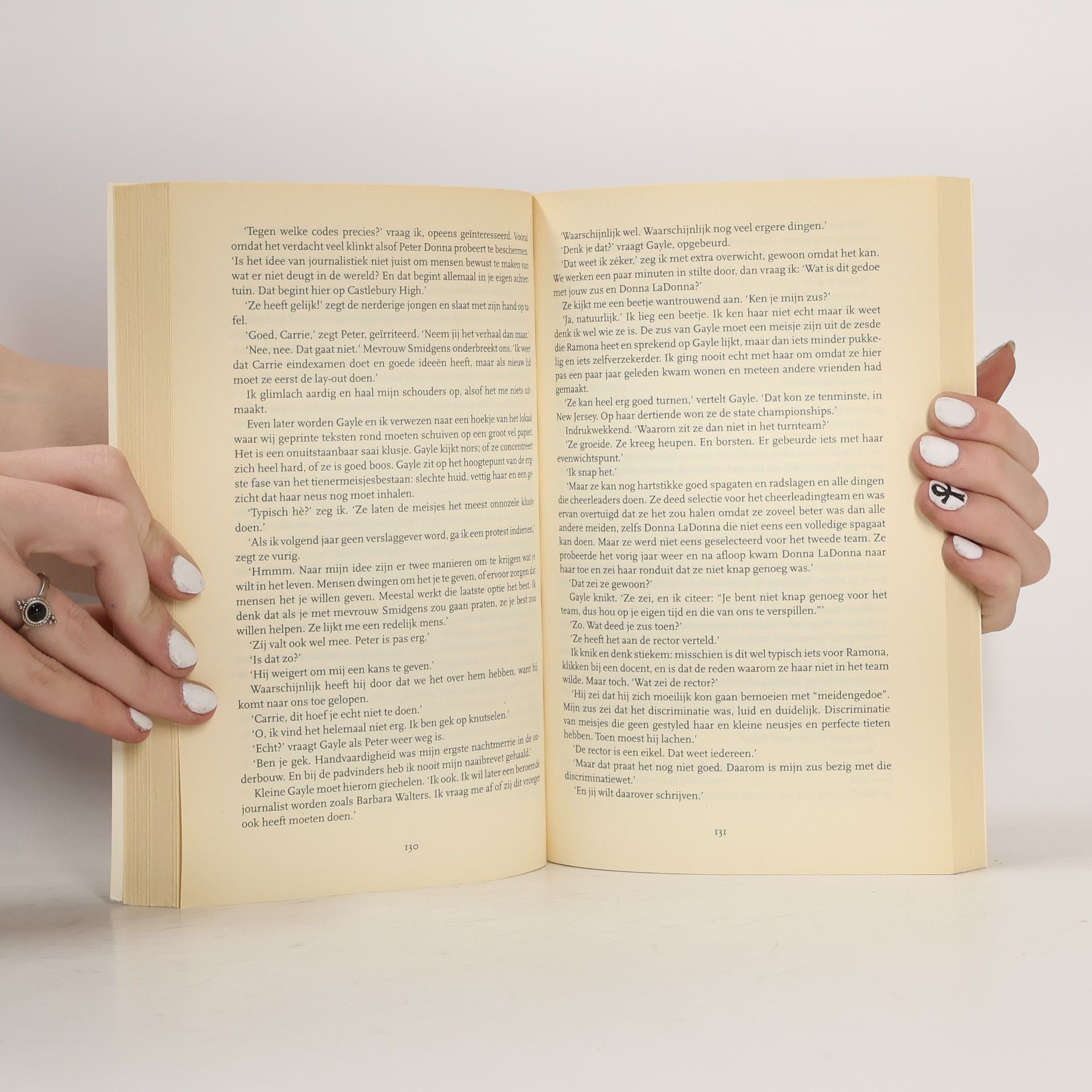 Candace Bushnell Carries Dagboeke