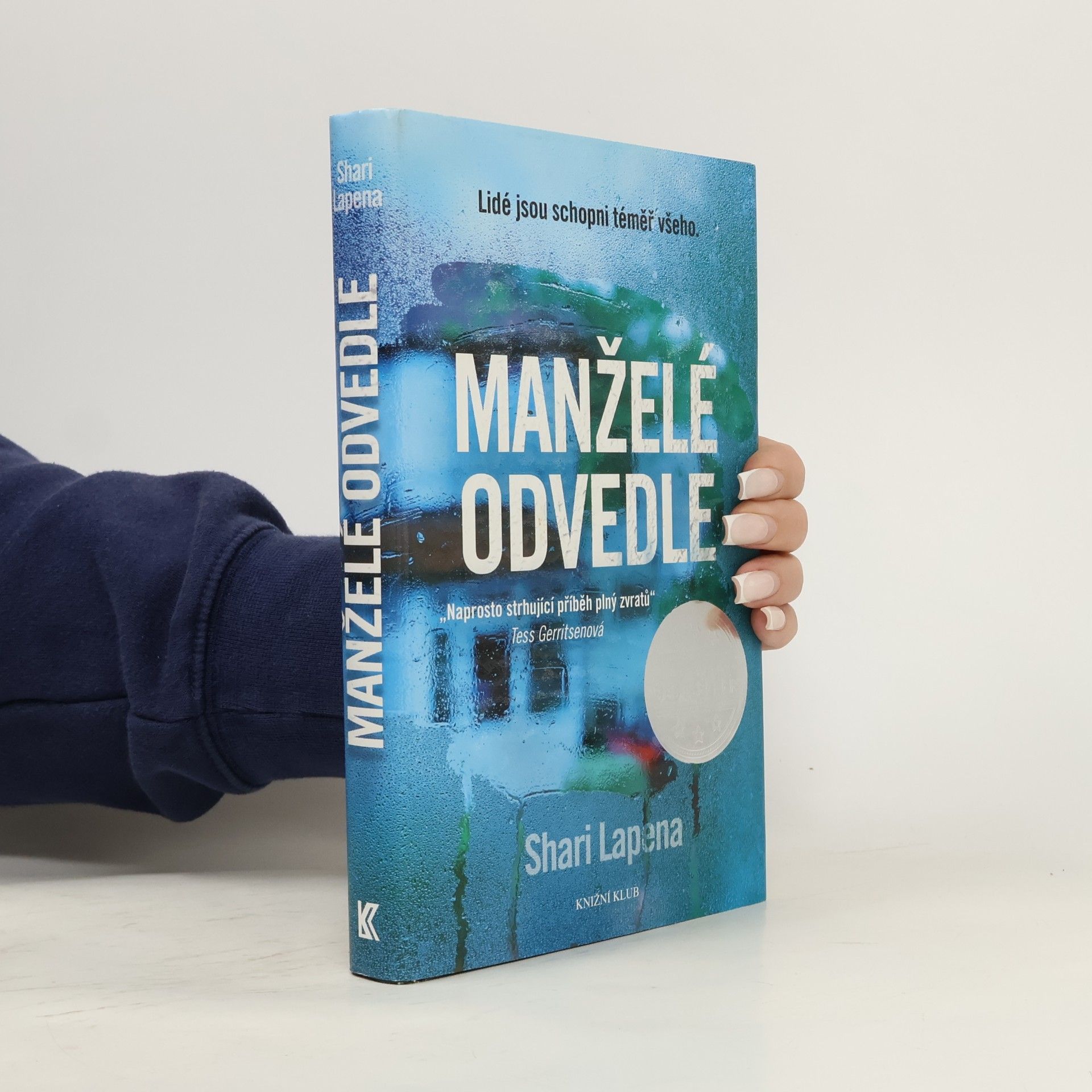 Shari Lapena Manželé odvedle