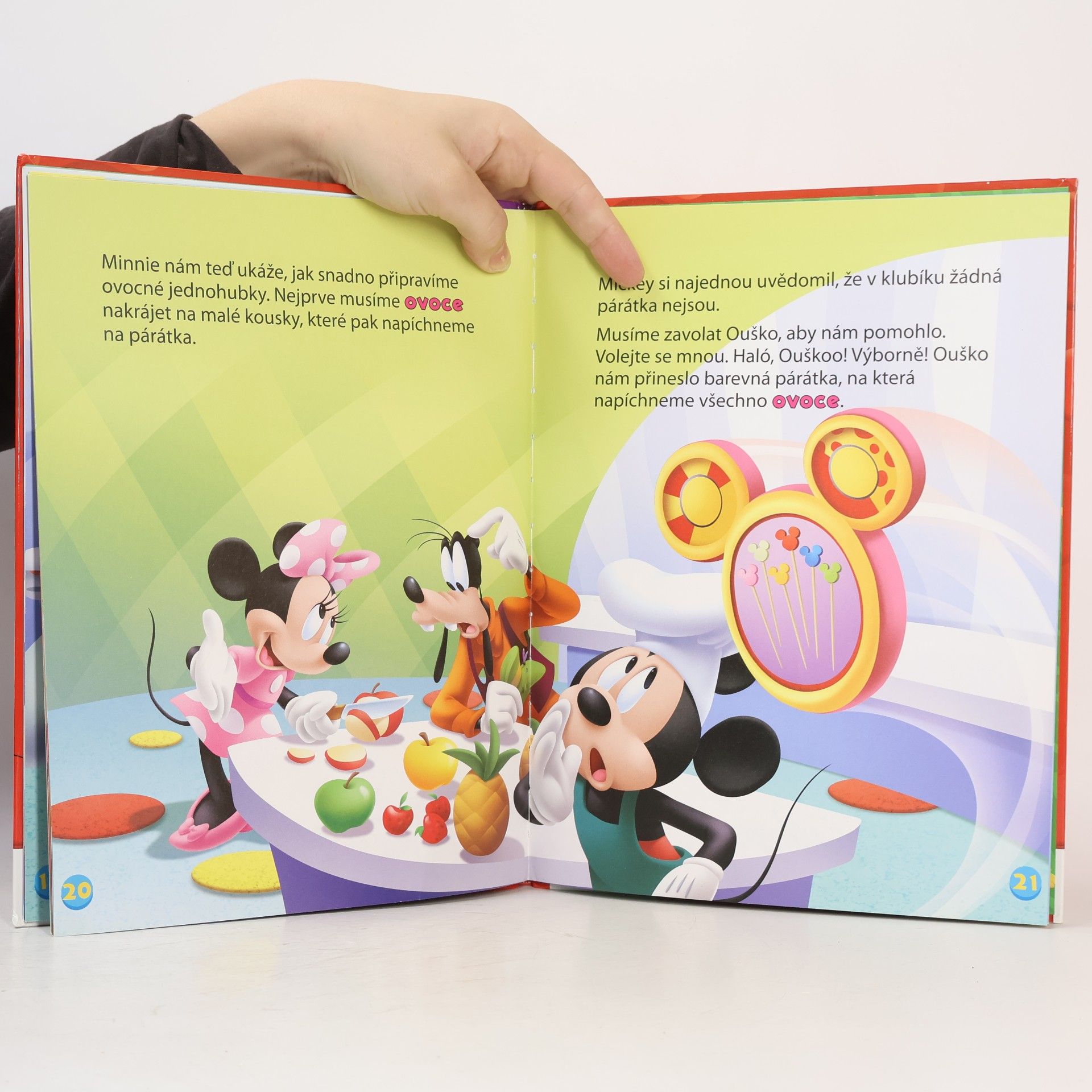 Kolektiv autorů Mickeyho klubík. Hraj a uč se s Mickey Mousem 15. Ovoce!