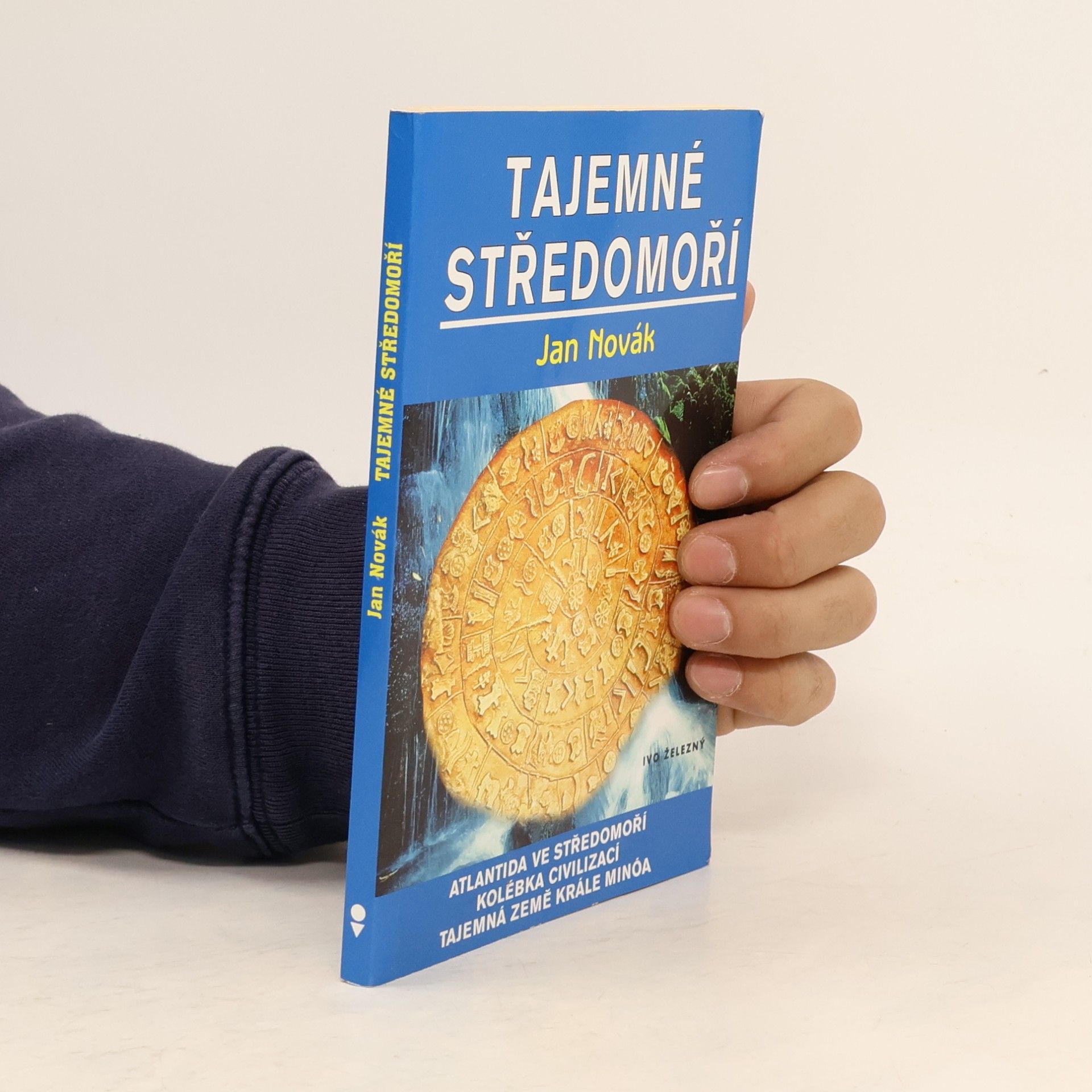 Adam Novák Tajemné středomoří