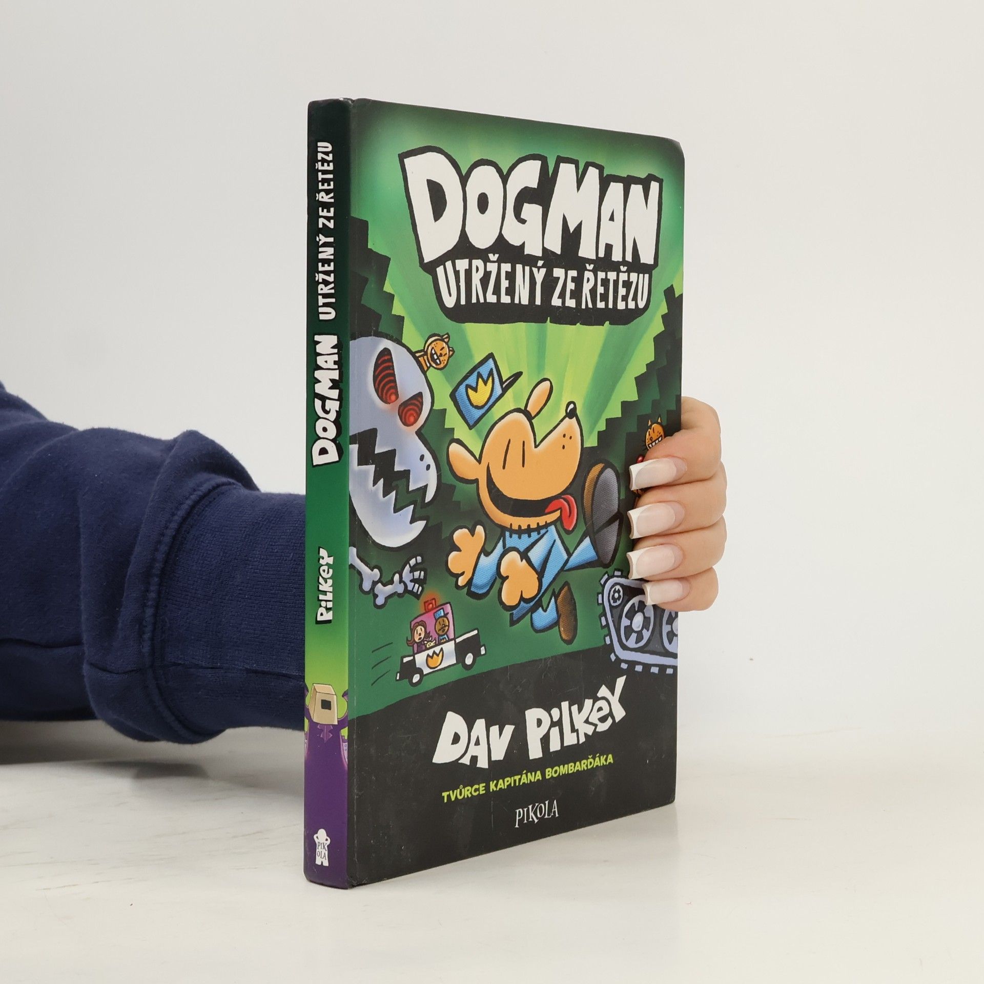 Dav Pilkey Dogman utržený ze řetězu